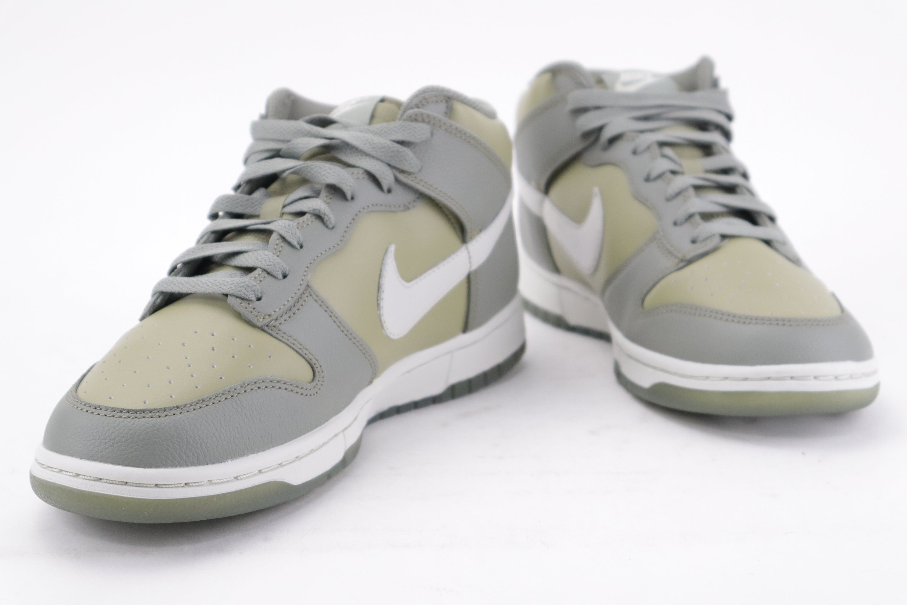 DUNK LOW MID "STUCCO OLIVE"