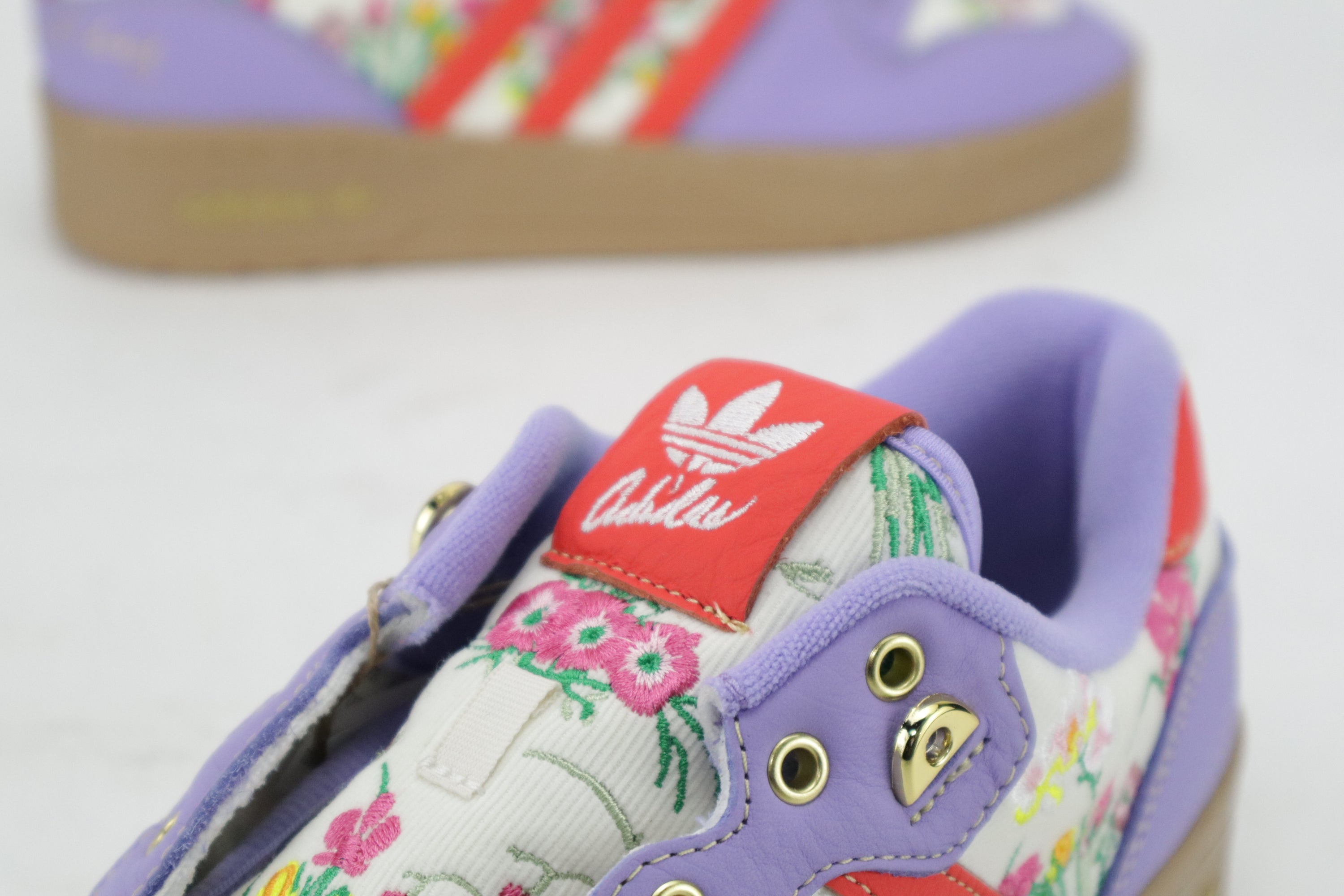 RIVALRY X UNHEARDOF "GRANDMAS COUCH"