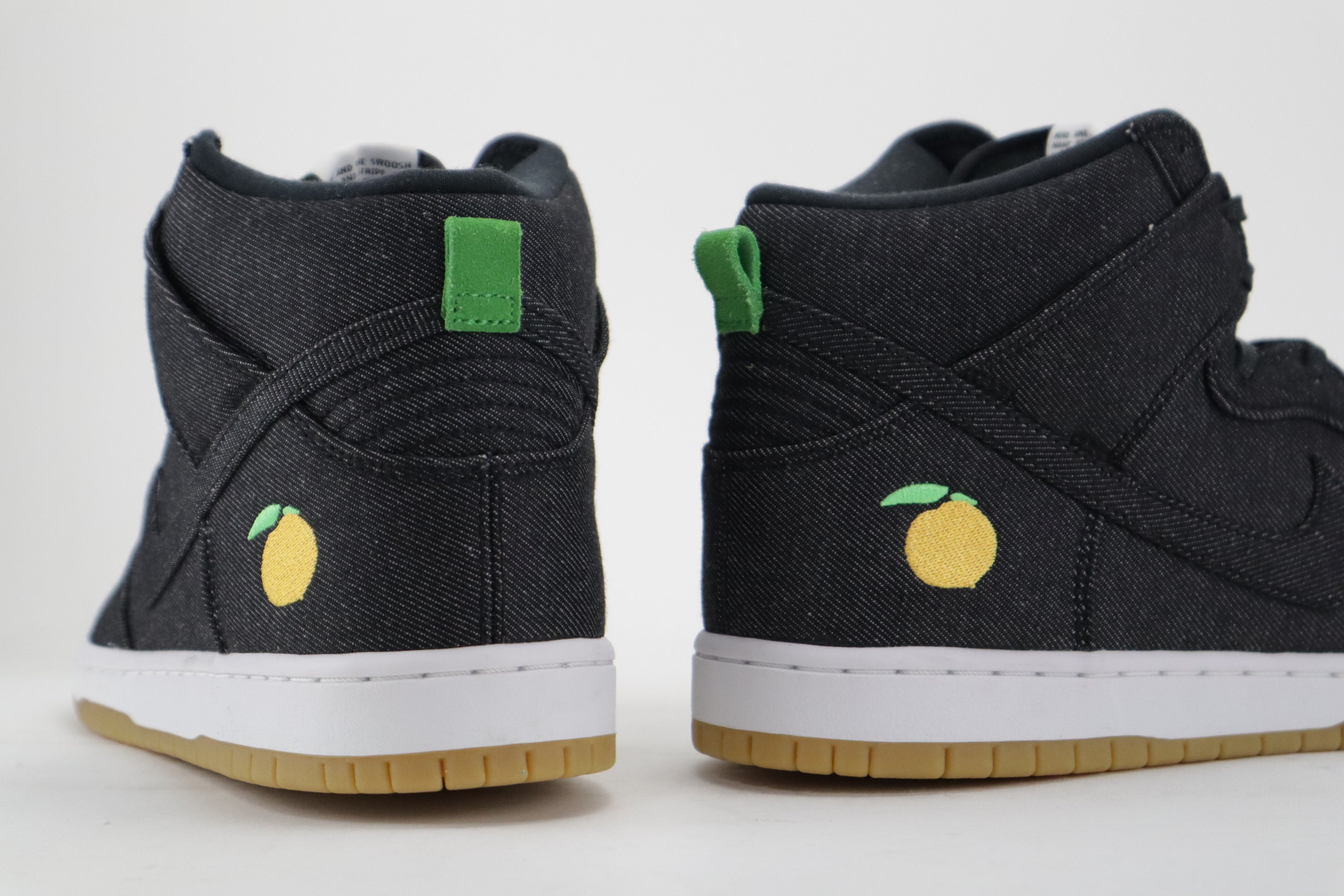 DUNK HIGH SB X DAVID CHANG "MOMOFUKU"