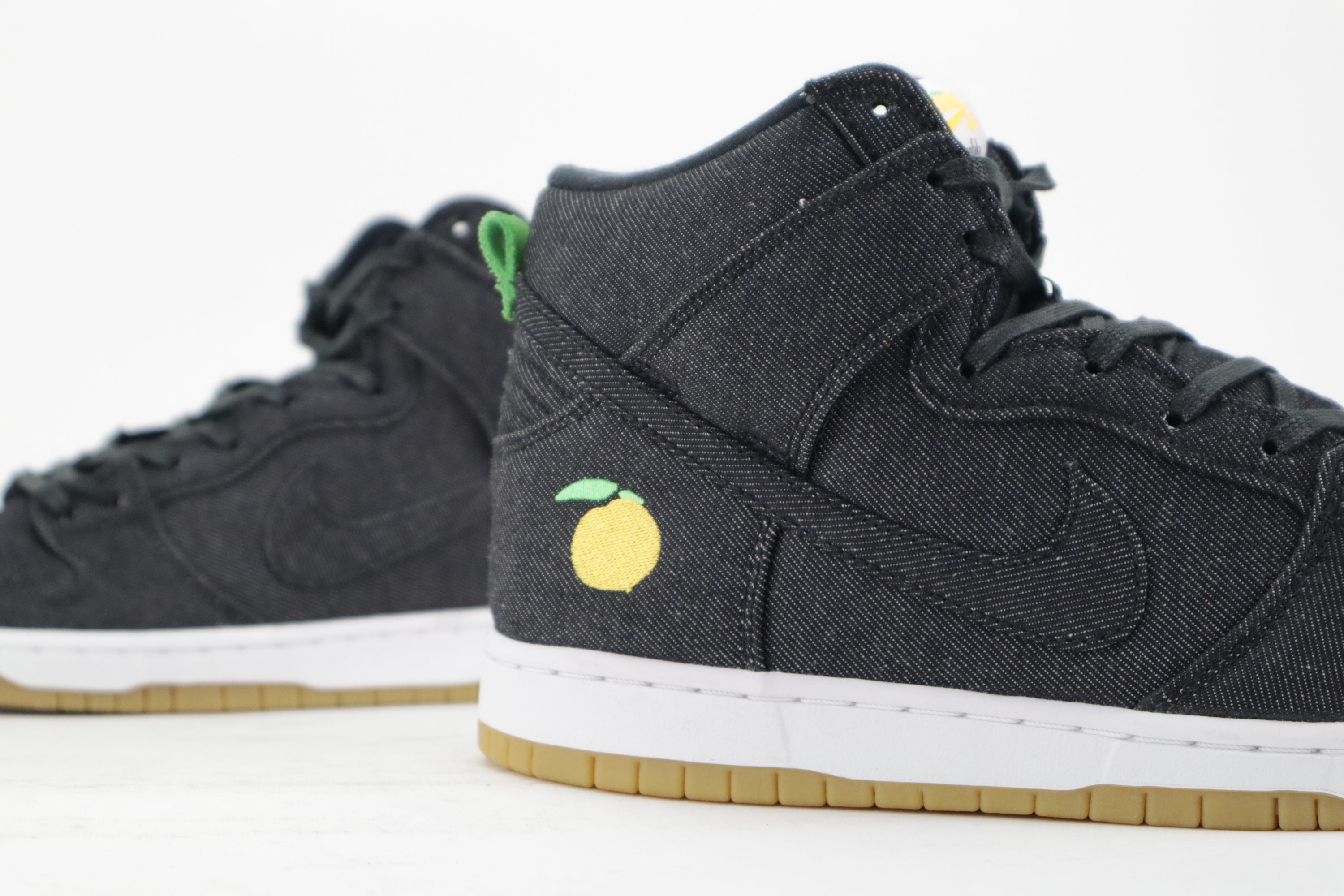 DUNK HIGH SB X DAVID CHANG "MOMOFUKU"