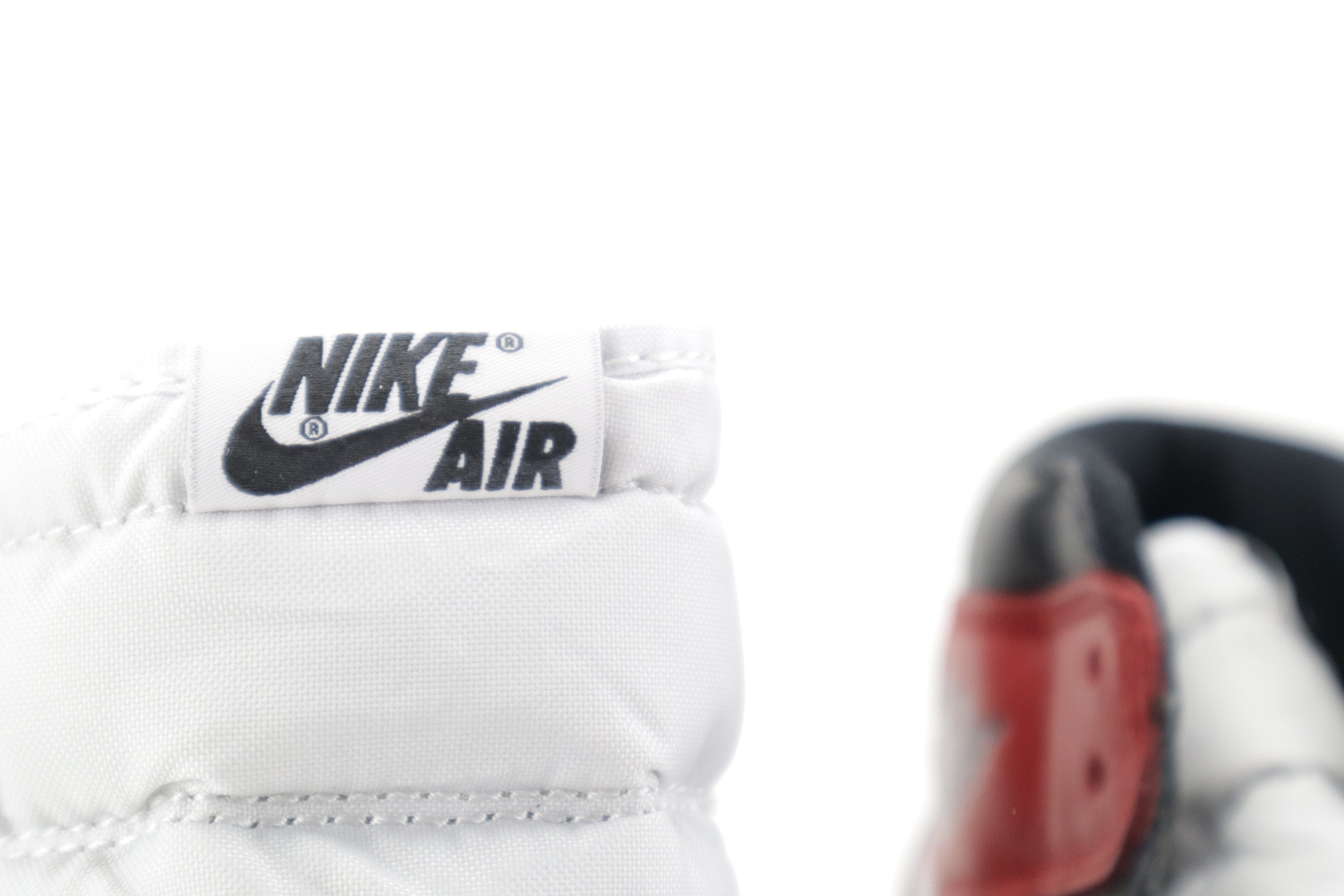 1 RETRO HIGH OG "BLACK TOE" 2016