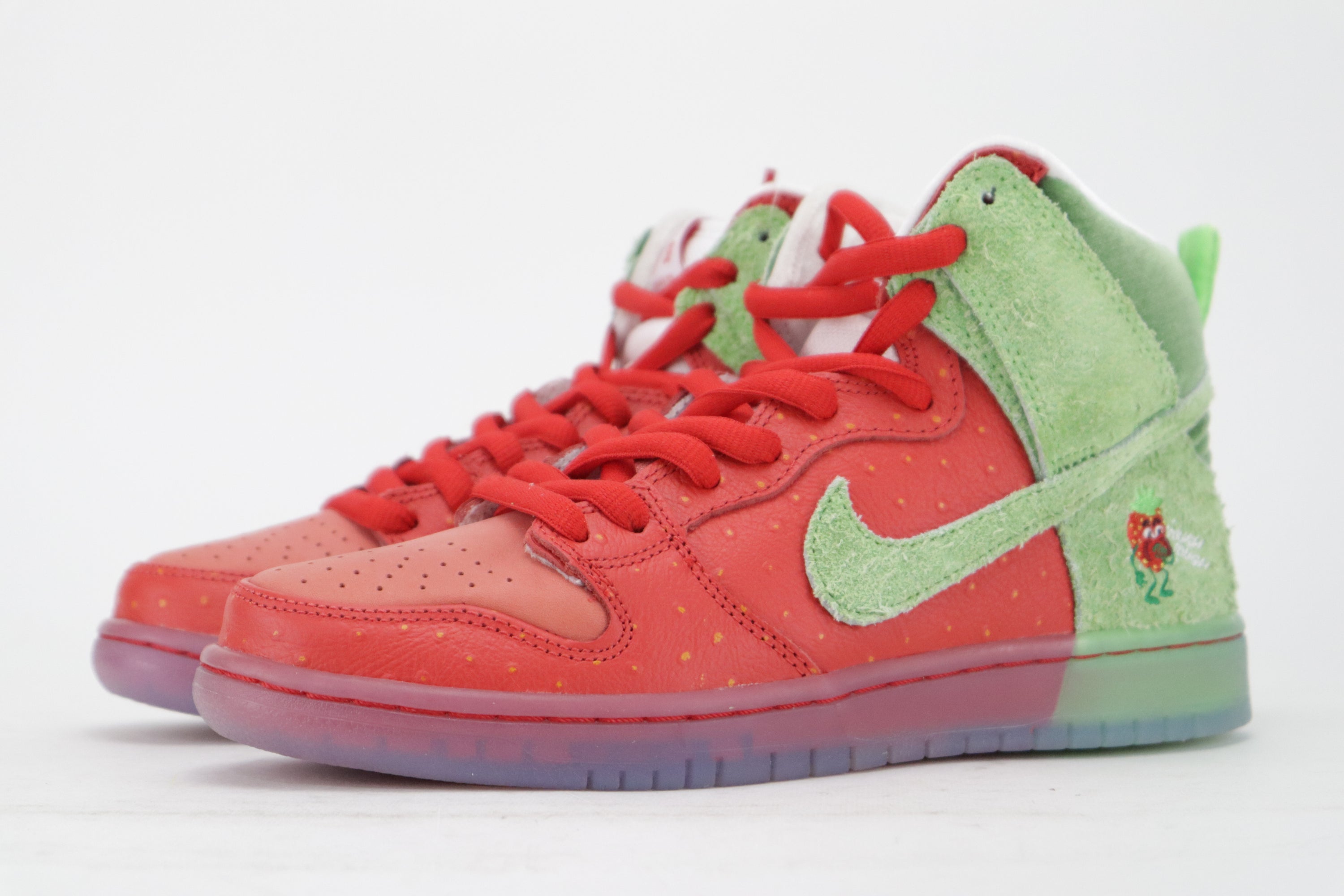 DUNK HIGH PRO QS "STRAWBERRY COUGH"