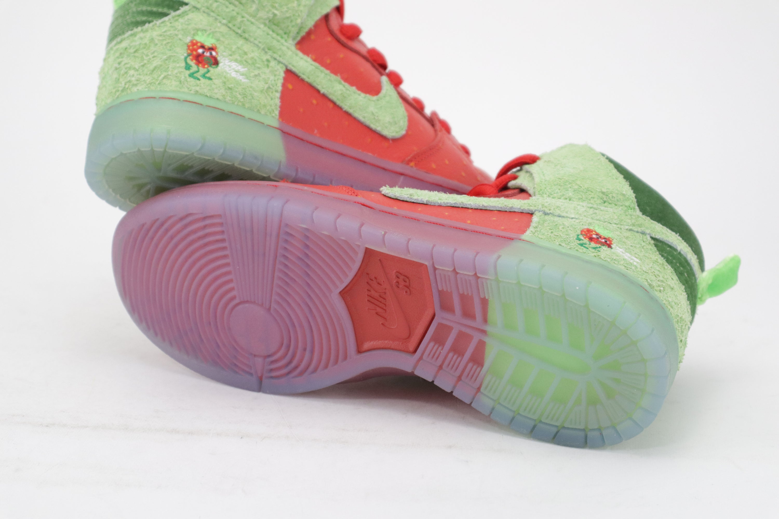 DUNK HIGH PRO QS "STRAWBERRY COUGH"