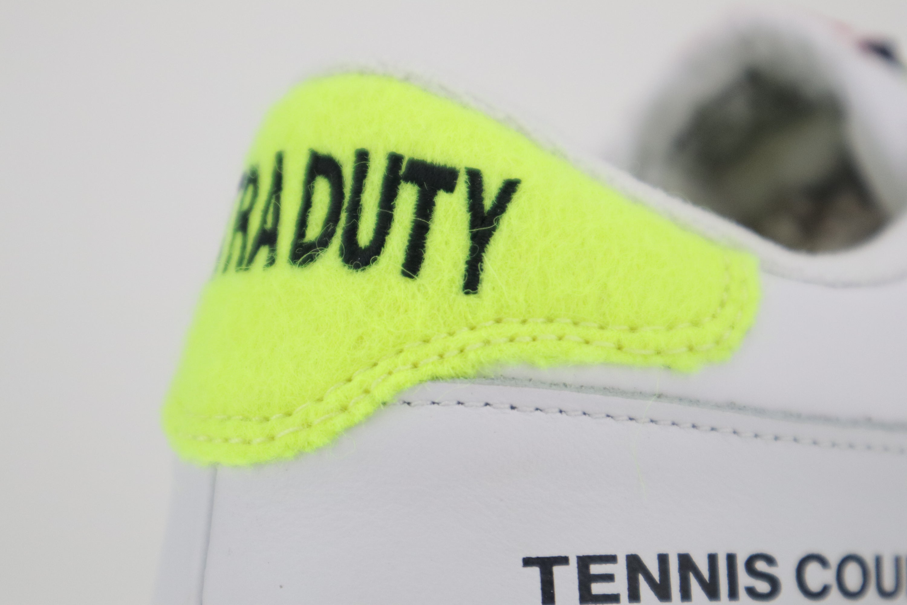 PRO STAFF X NEW YORK SUNSHINE EXTRA DUTY "COURT MAINTENANCE"
