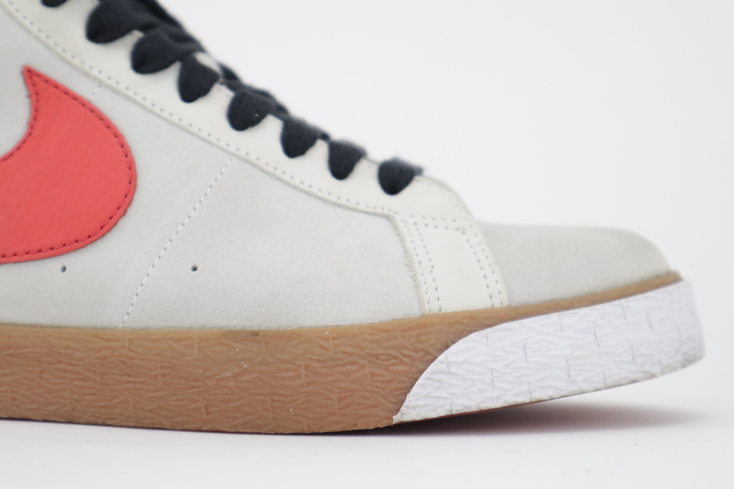 BLAZER "SWOOSH LIFE"