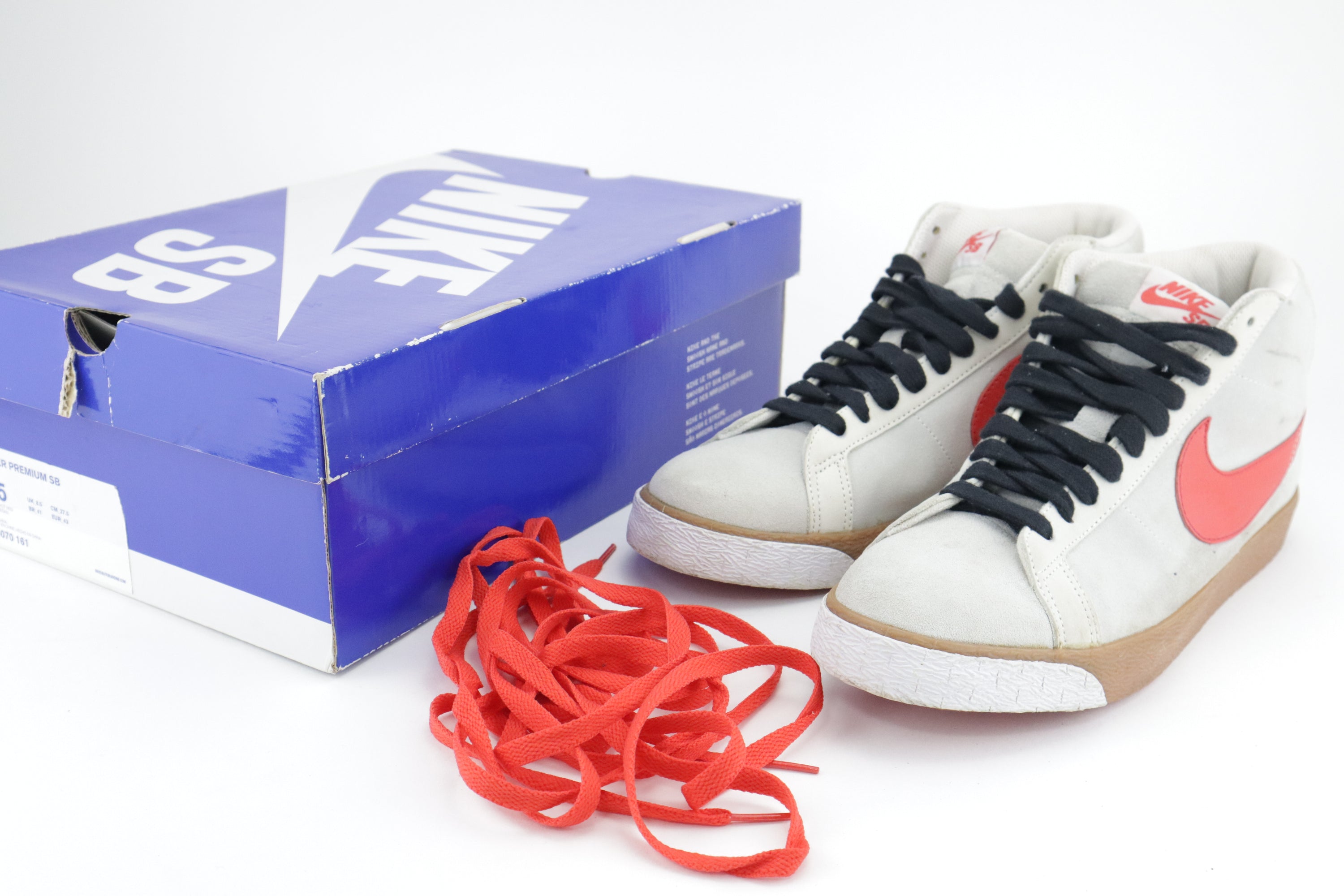 BLAZER "SWOOSH LIFE"