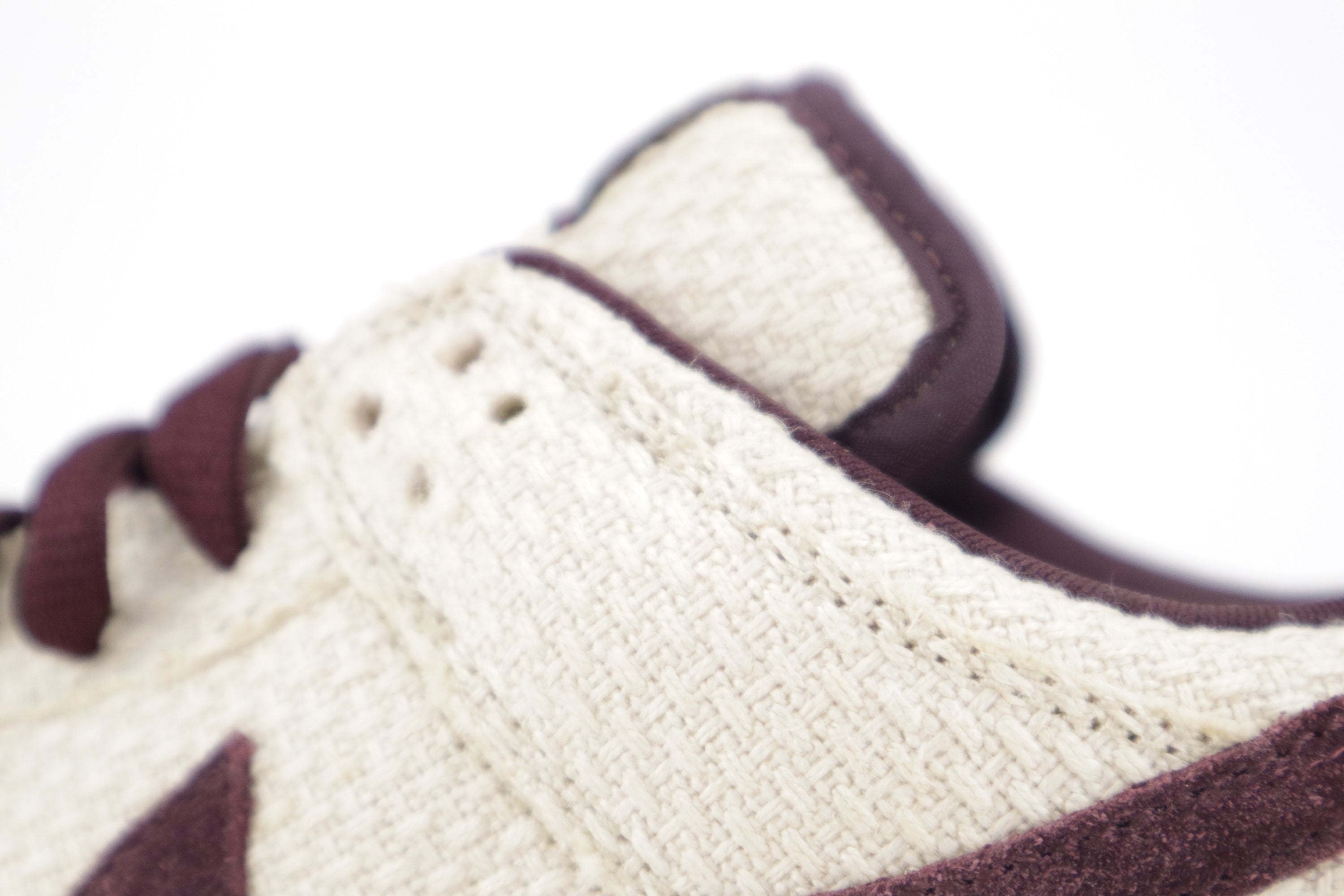 DUNK LOW PRO SB "MOHOGANY HEMP"