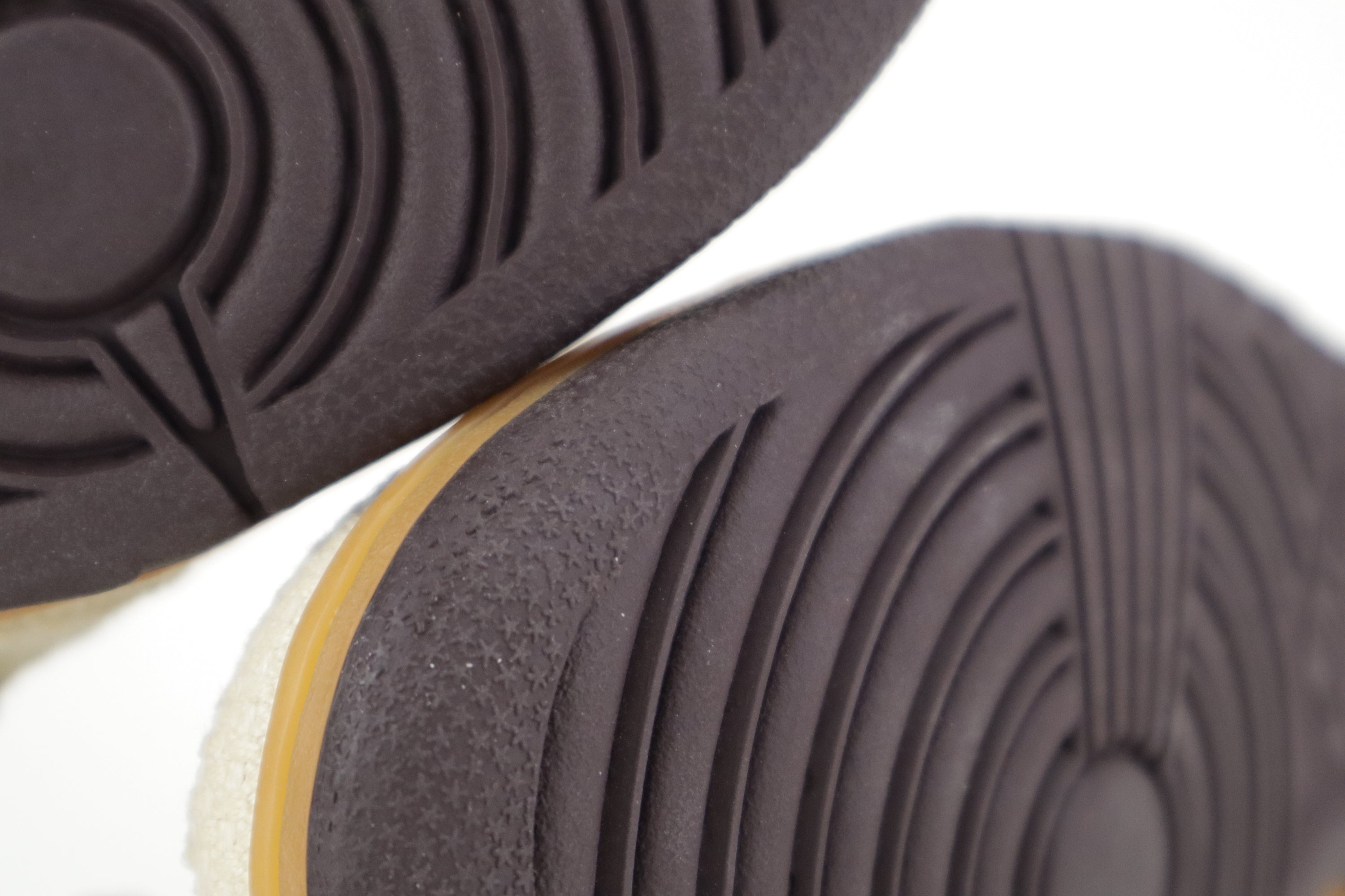DUNK LOW PRO SB "MOHOGANY HEMP"