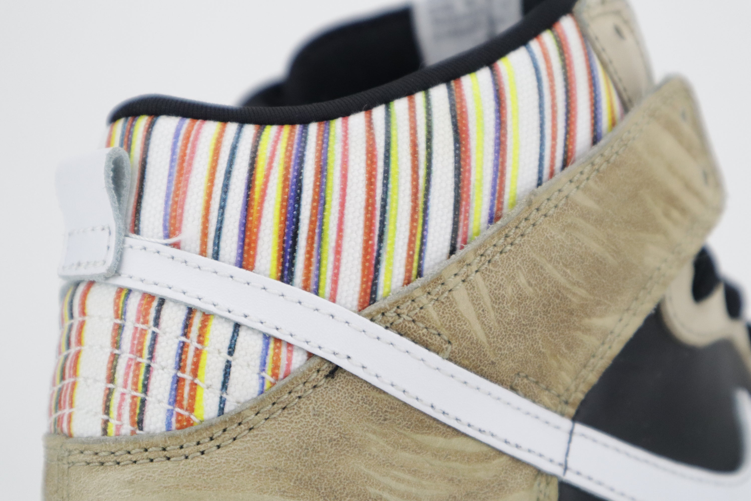 DUNK HIGH PREMIUM SB "PAUL URICH"