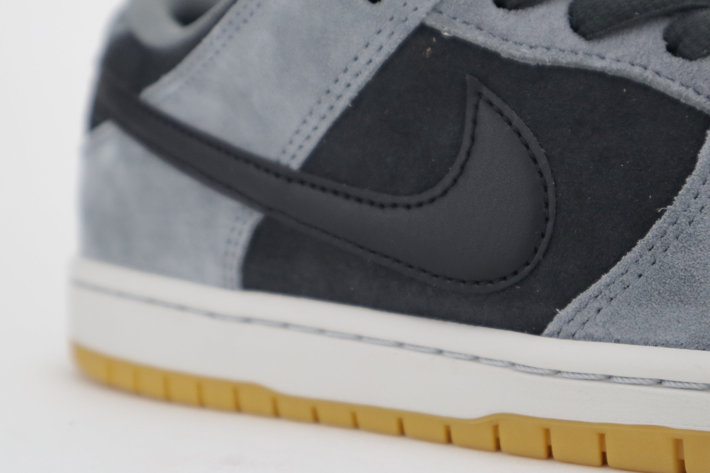 DUNK LOW PRO "DARK SMOKE"