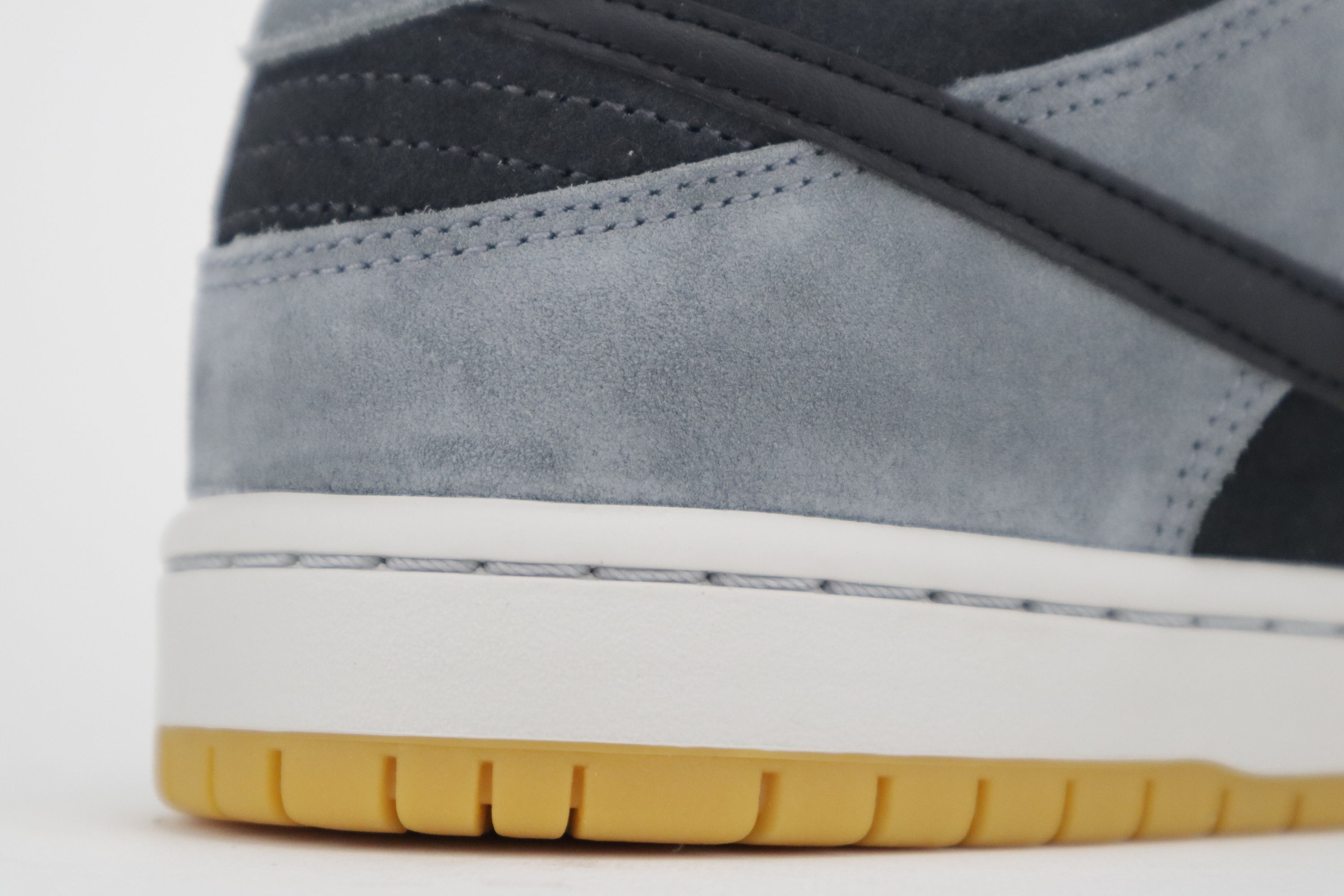 DUNK LOW PRO "DARK SMOKE"