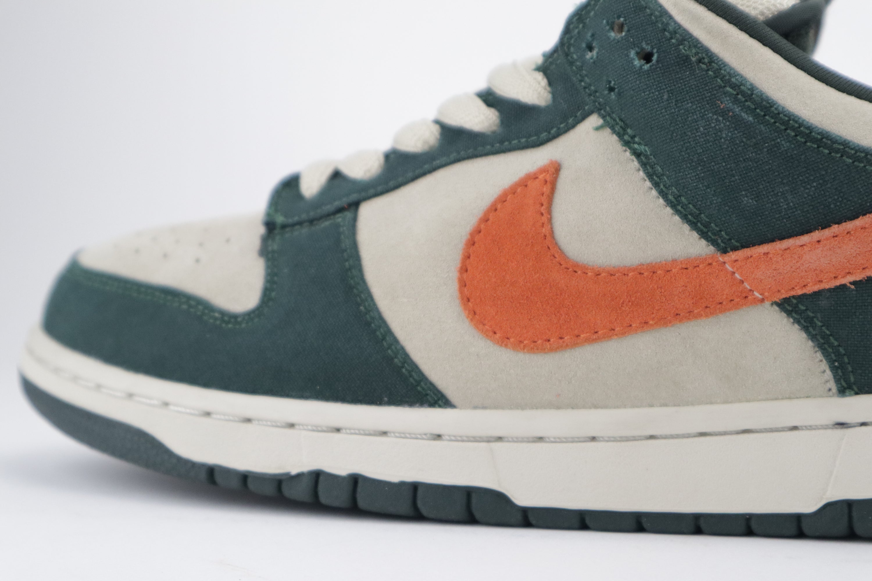 DUNK LOW PRO SB "EIRE"
