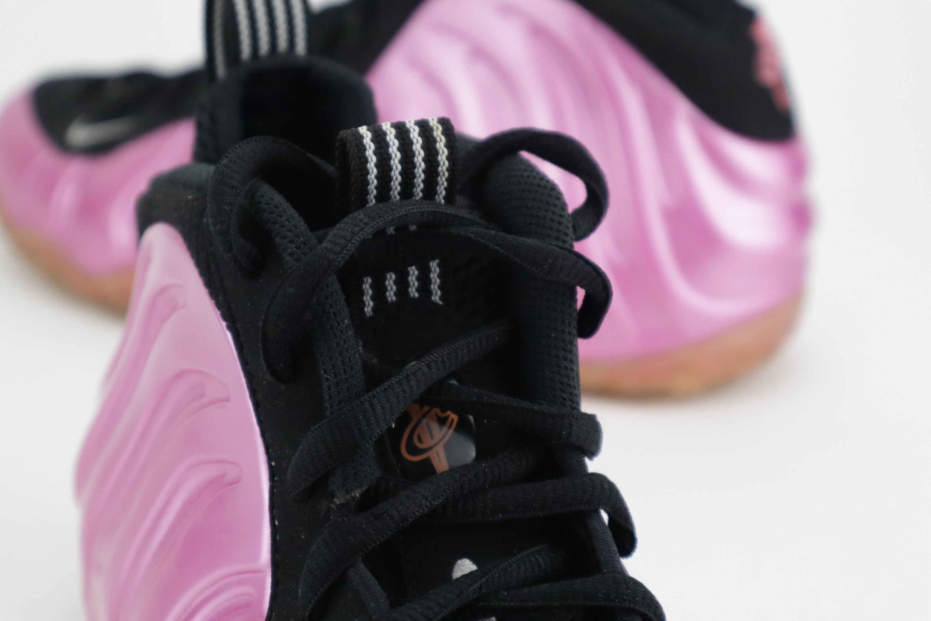 AIR FOAMPOSITE ONE "PEARLIZED PINK"