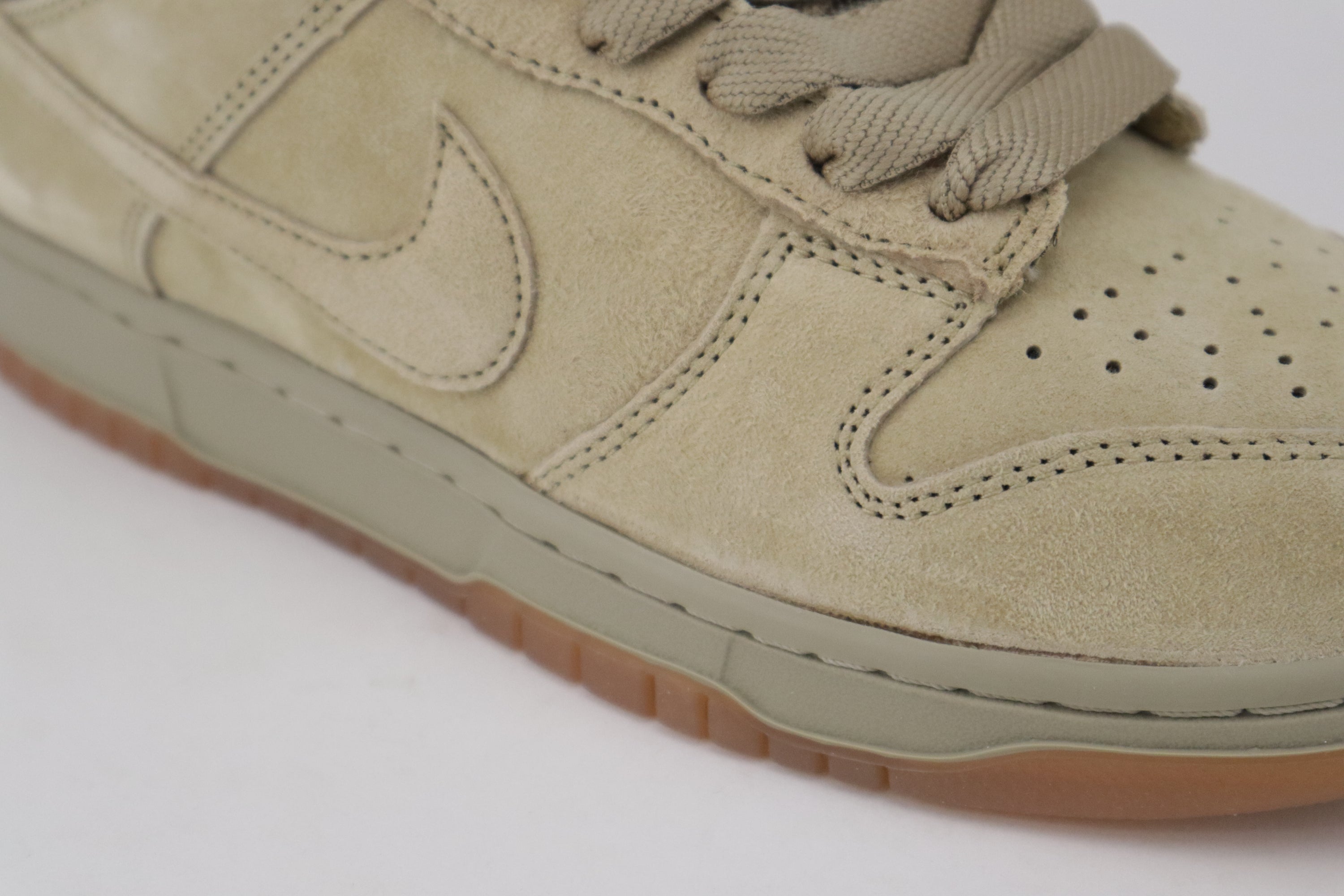DUNK LOW PRO B "PARACHUTE BEIGE"