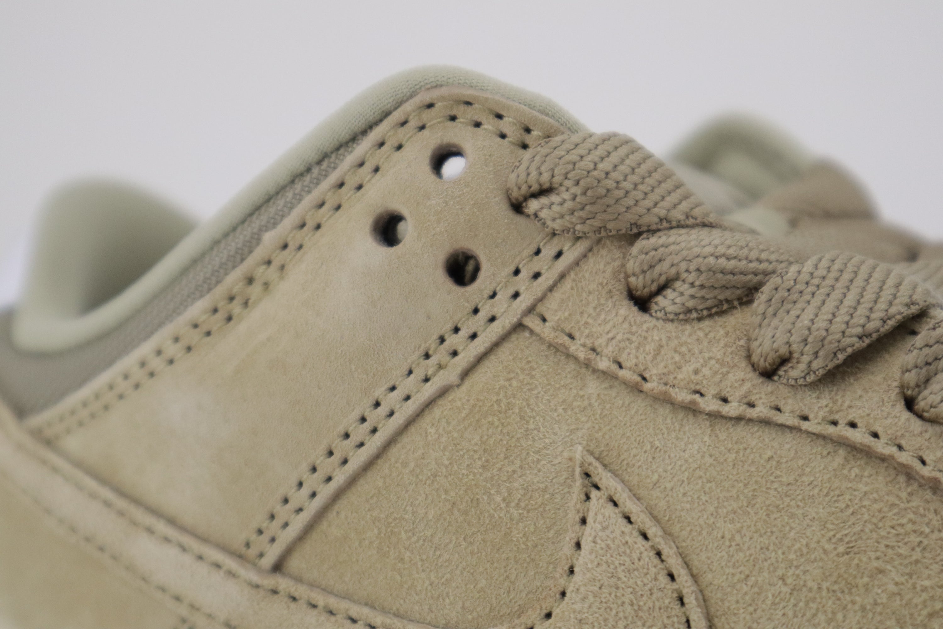 DUNK LOW PRO B "PARACHUTE BEIGE"