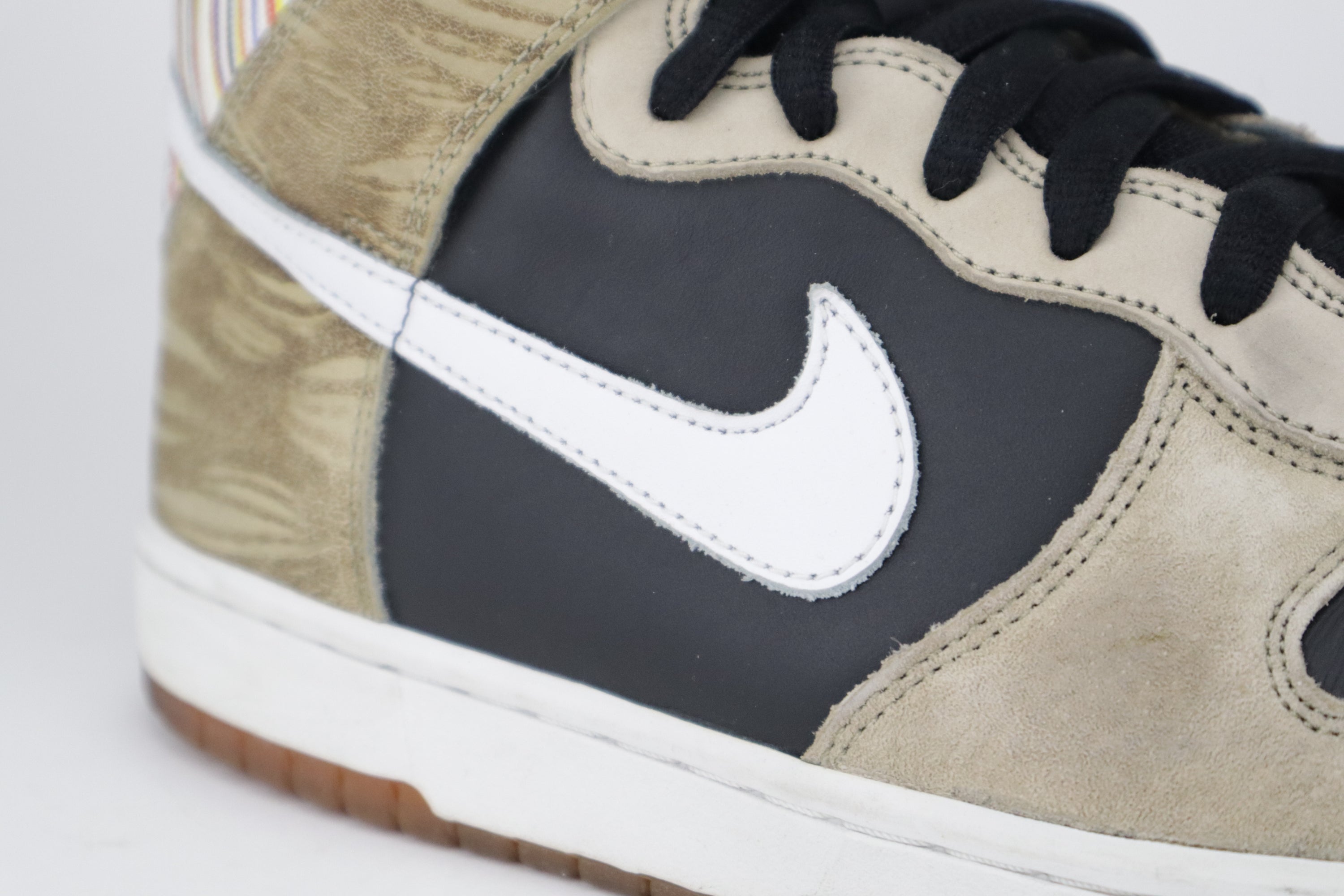 DUNK HIGH PREMIUM SB "PAUL URICH"