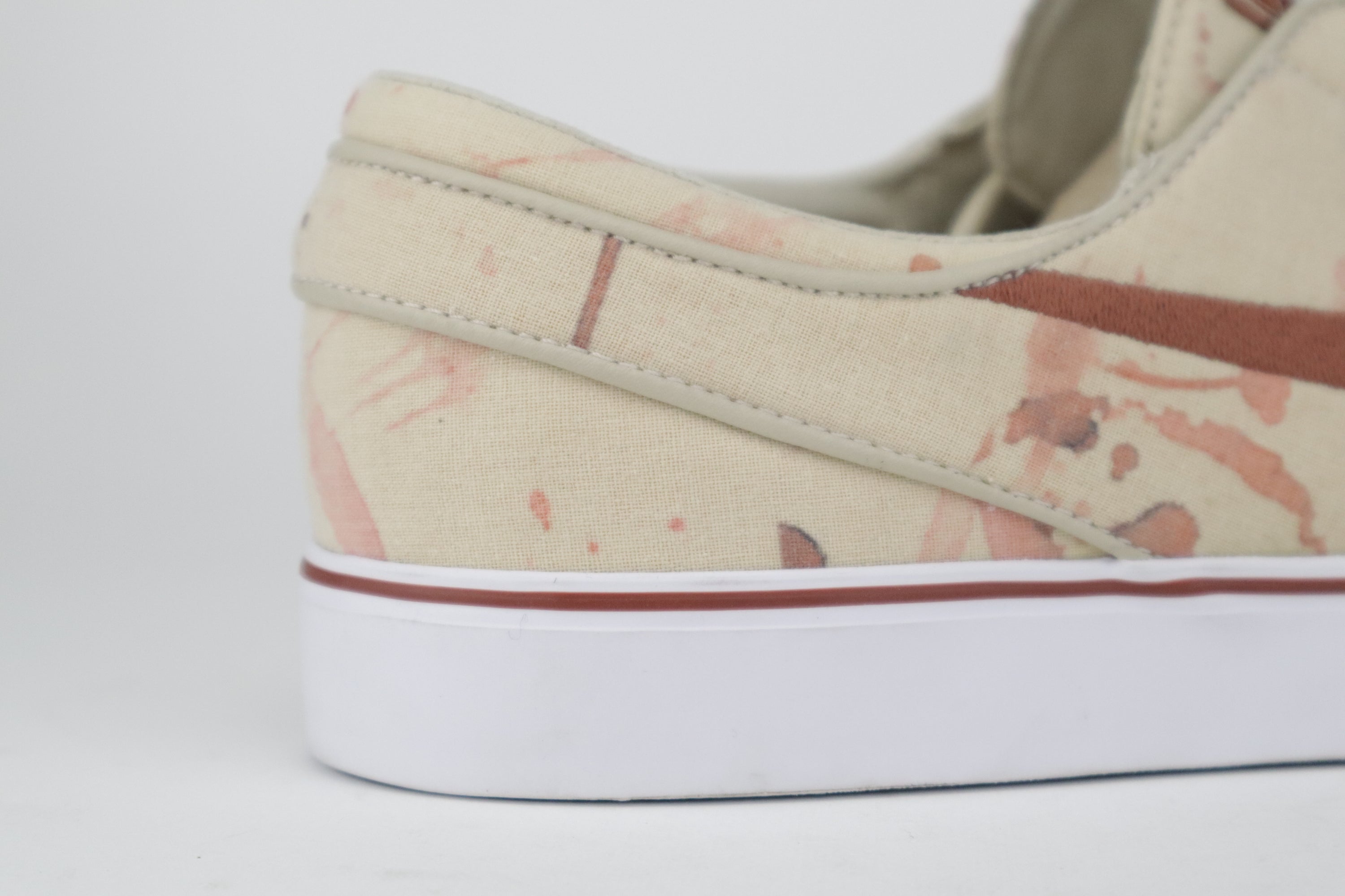 ZOOM STEFAN JANOSKI "BLOOD STRAIN WINO"
