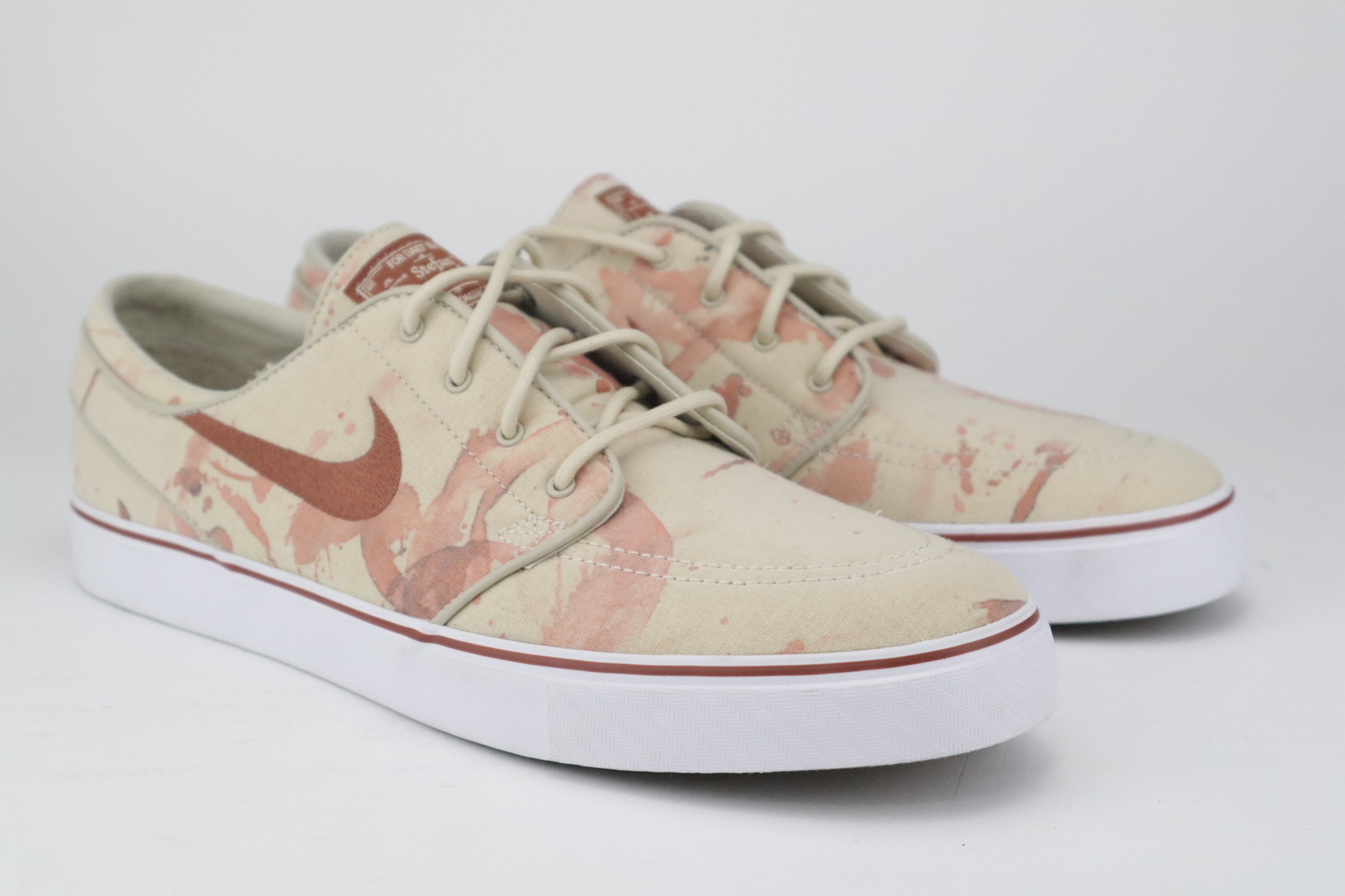 ZOOM STEFAN JANOSKI "BLOOD STRAIN WINO"