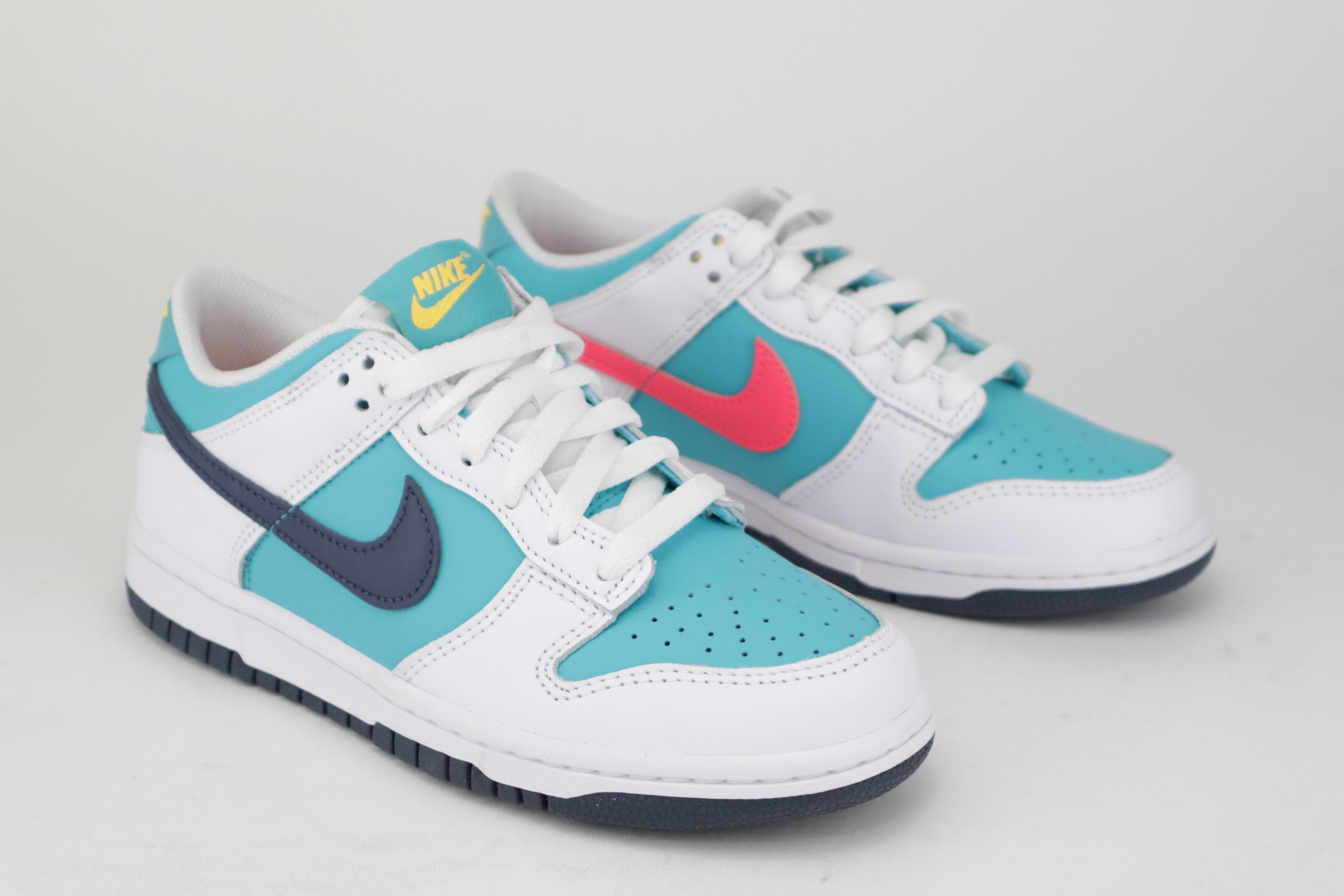 DUNK LOW "DUSTY CACTUS THUNDER BLUE"