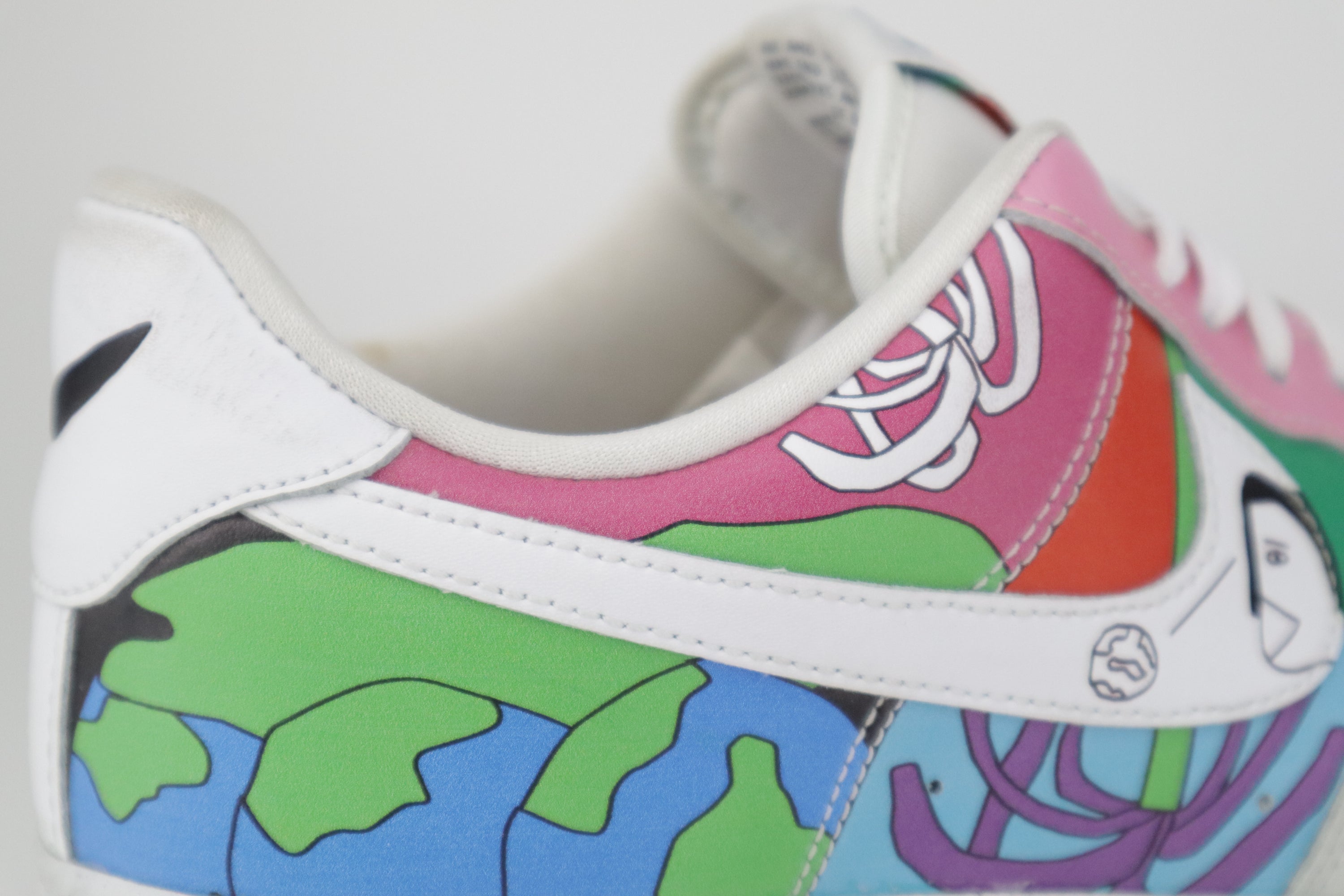FLYLEATHER AIR FORCE 1 QS X RUOHAN WANG