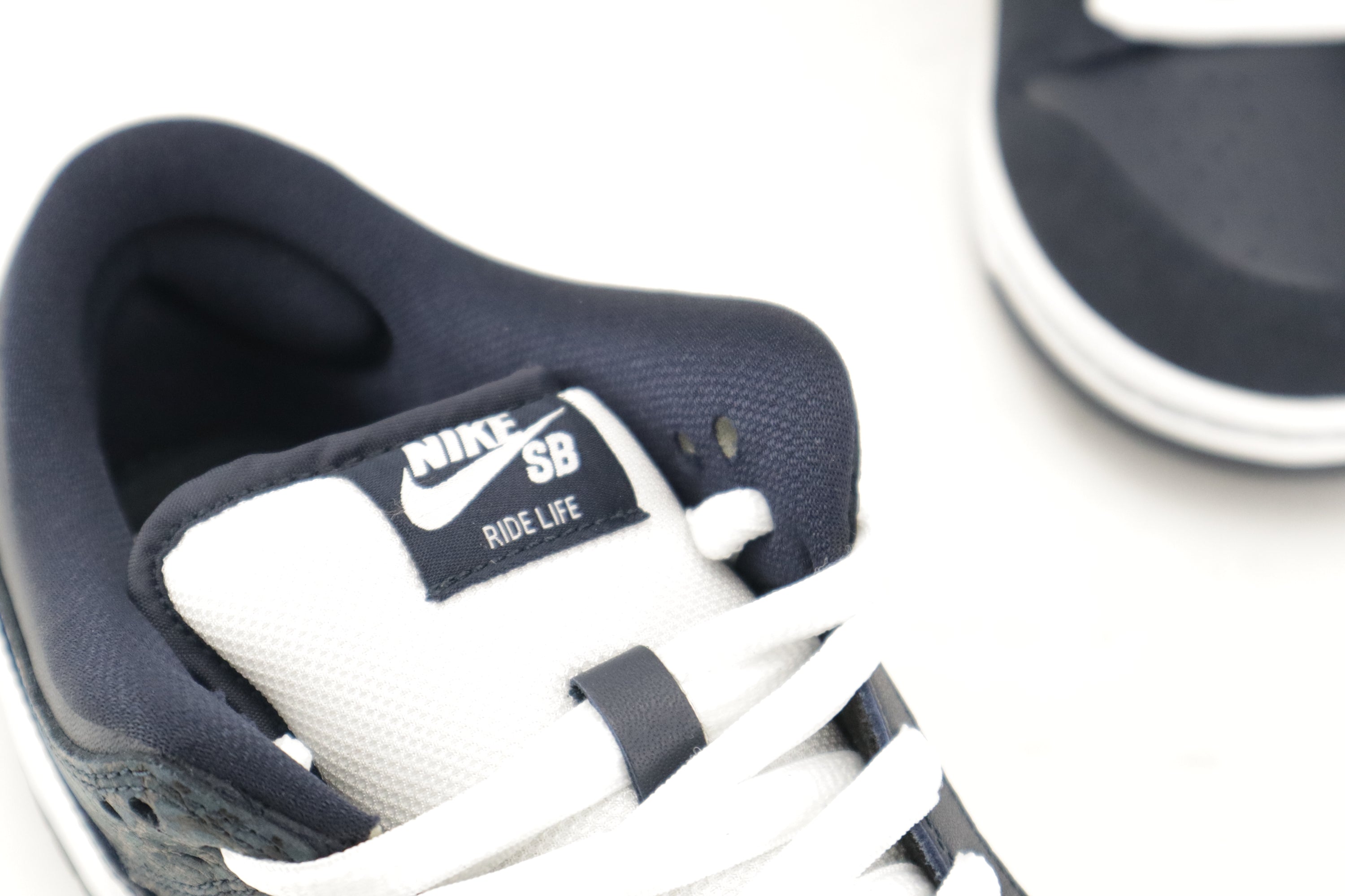 DUNK LOW SB X MURASAKI SPORTS "RIDE LIFE"