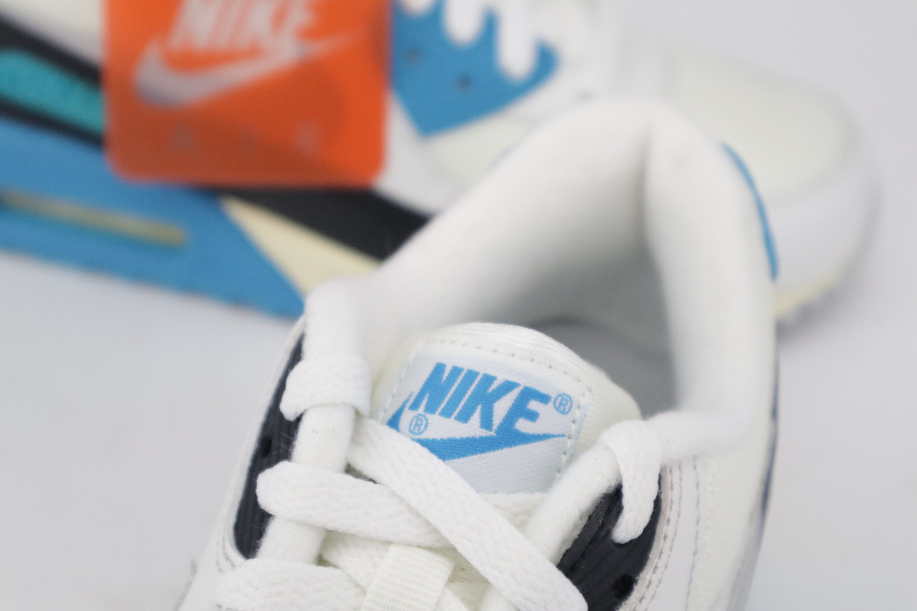 AIR MAX 90 OG "LASER BLUE"