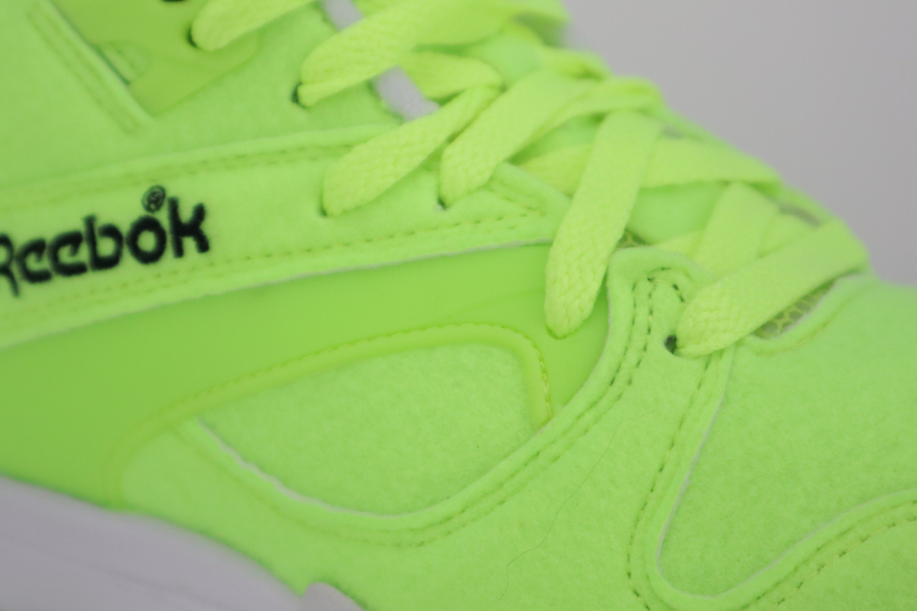COURT VICTORY PUMP FELT X ALIFE "TENNIS BALL"