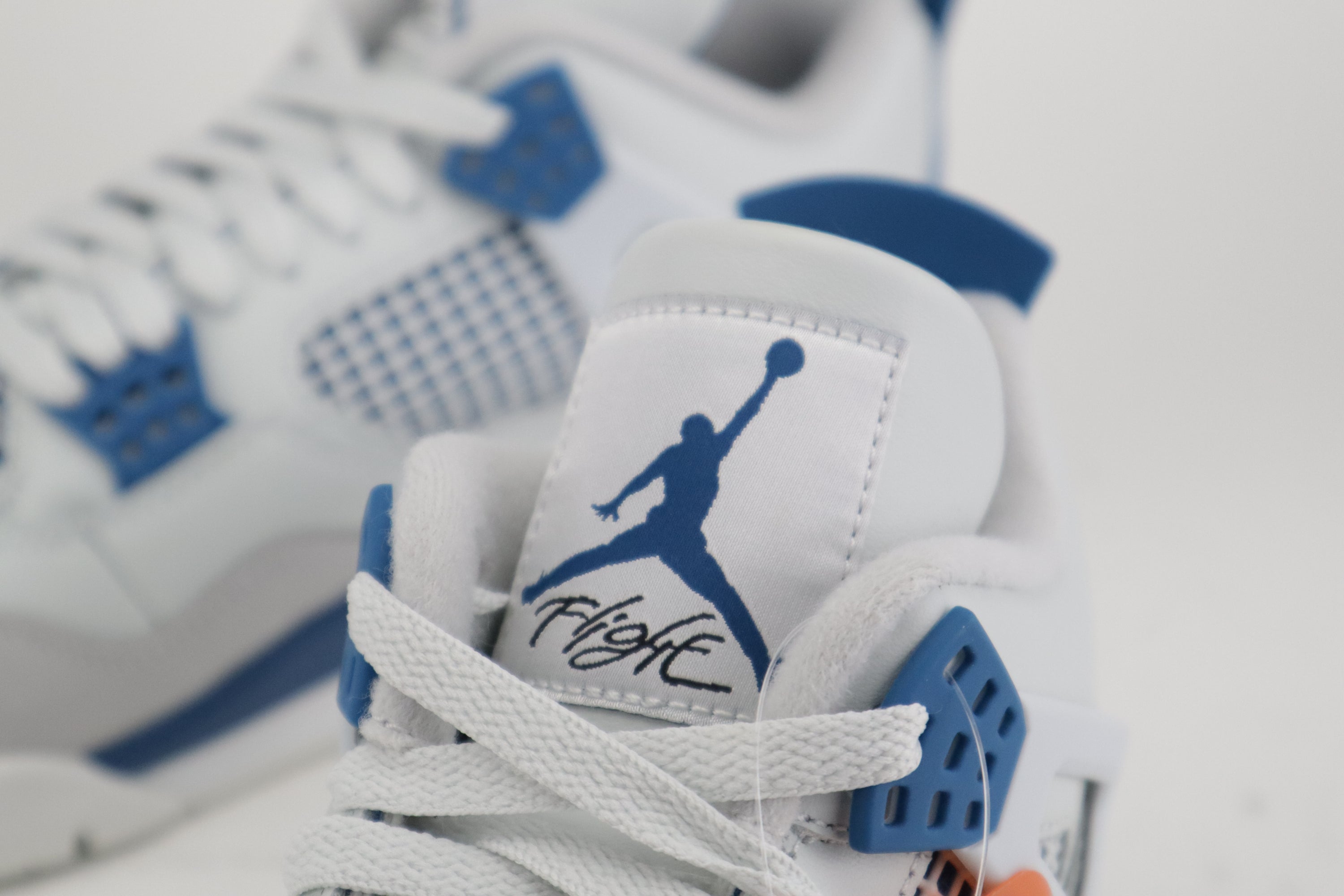 RETRO 4 "MILITRARY BLUE"