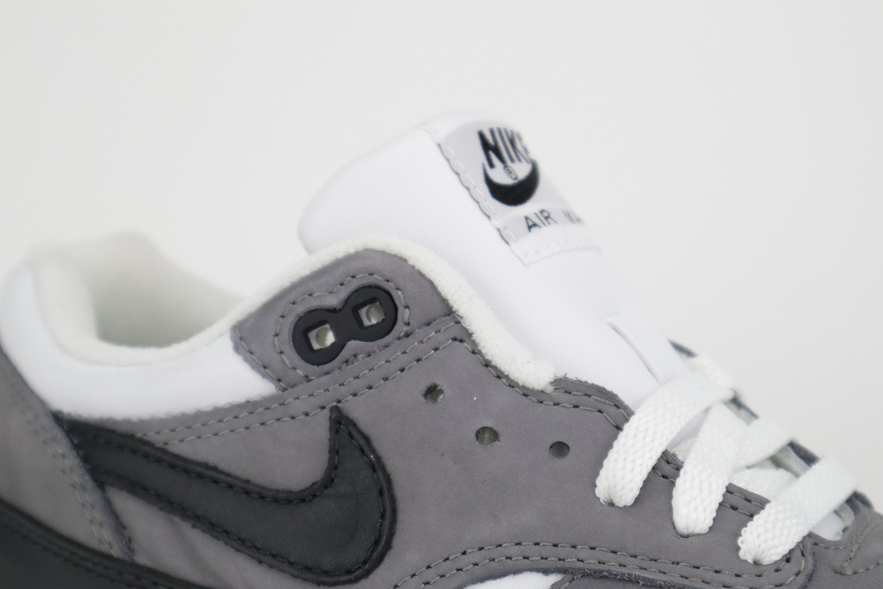 AIR MAX 1 "GRAPHITE"