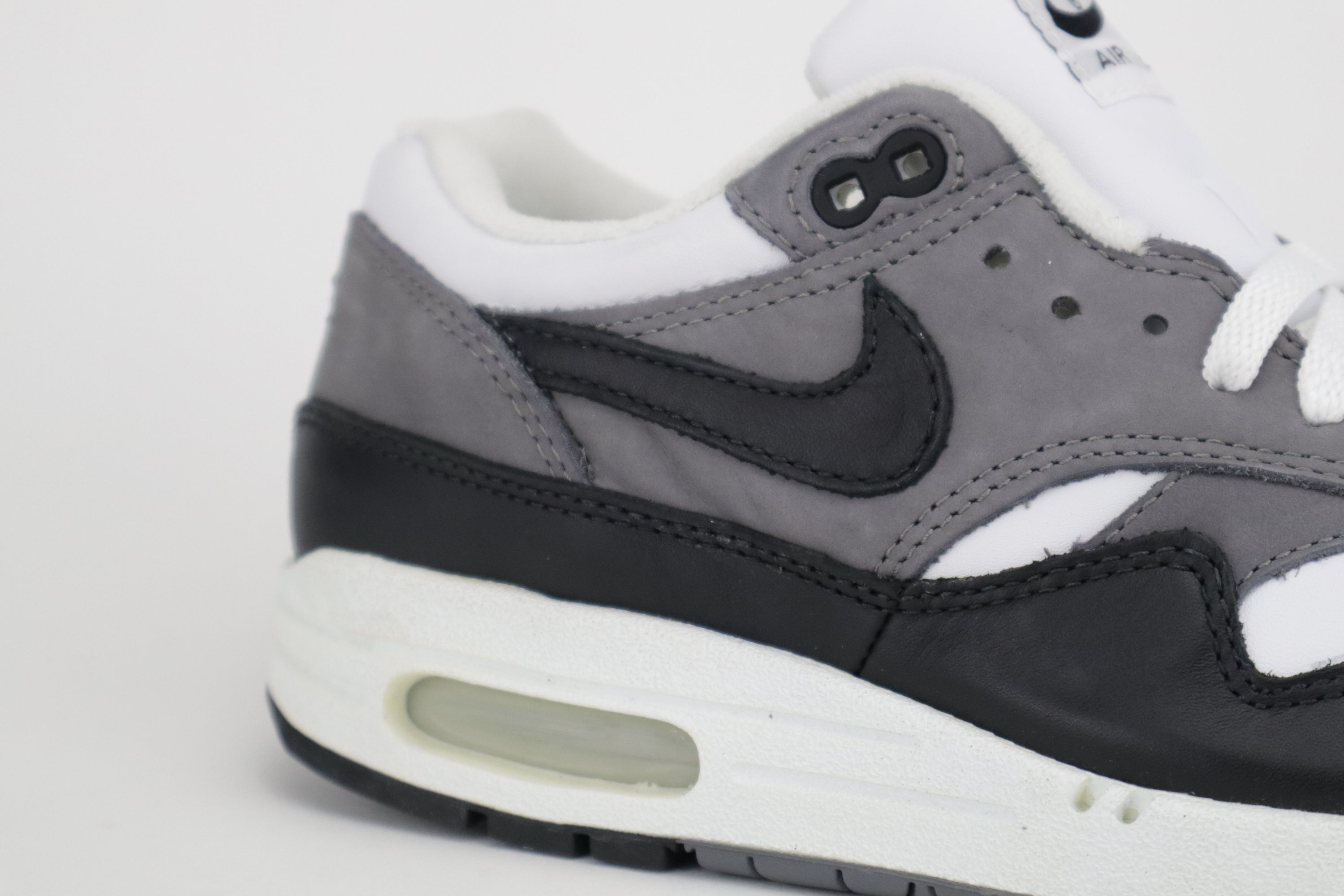 AIR MAX 1 "GRAPHITE"