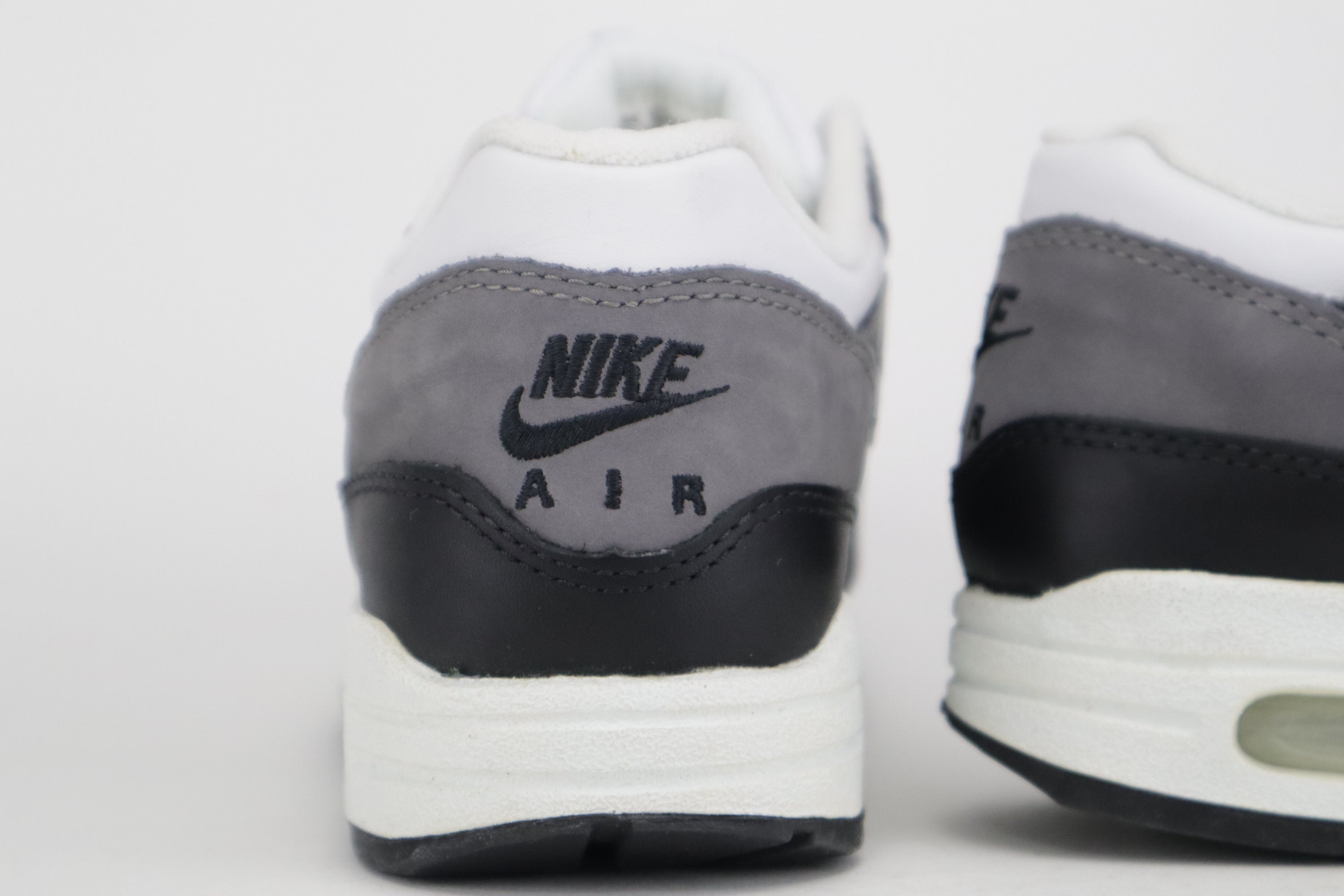 AIR MAX 1 "GRAPHITE"