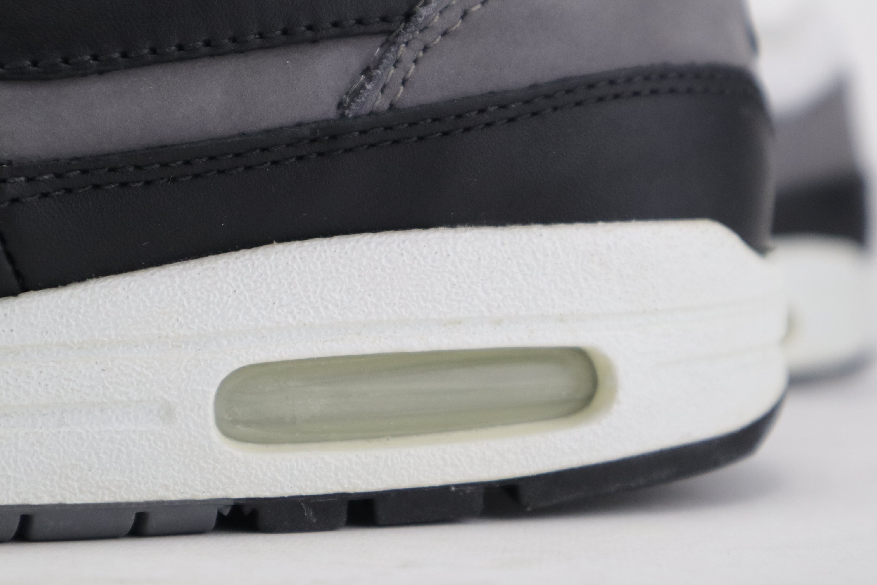 AIR MAX 1 "GRAPHITE"