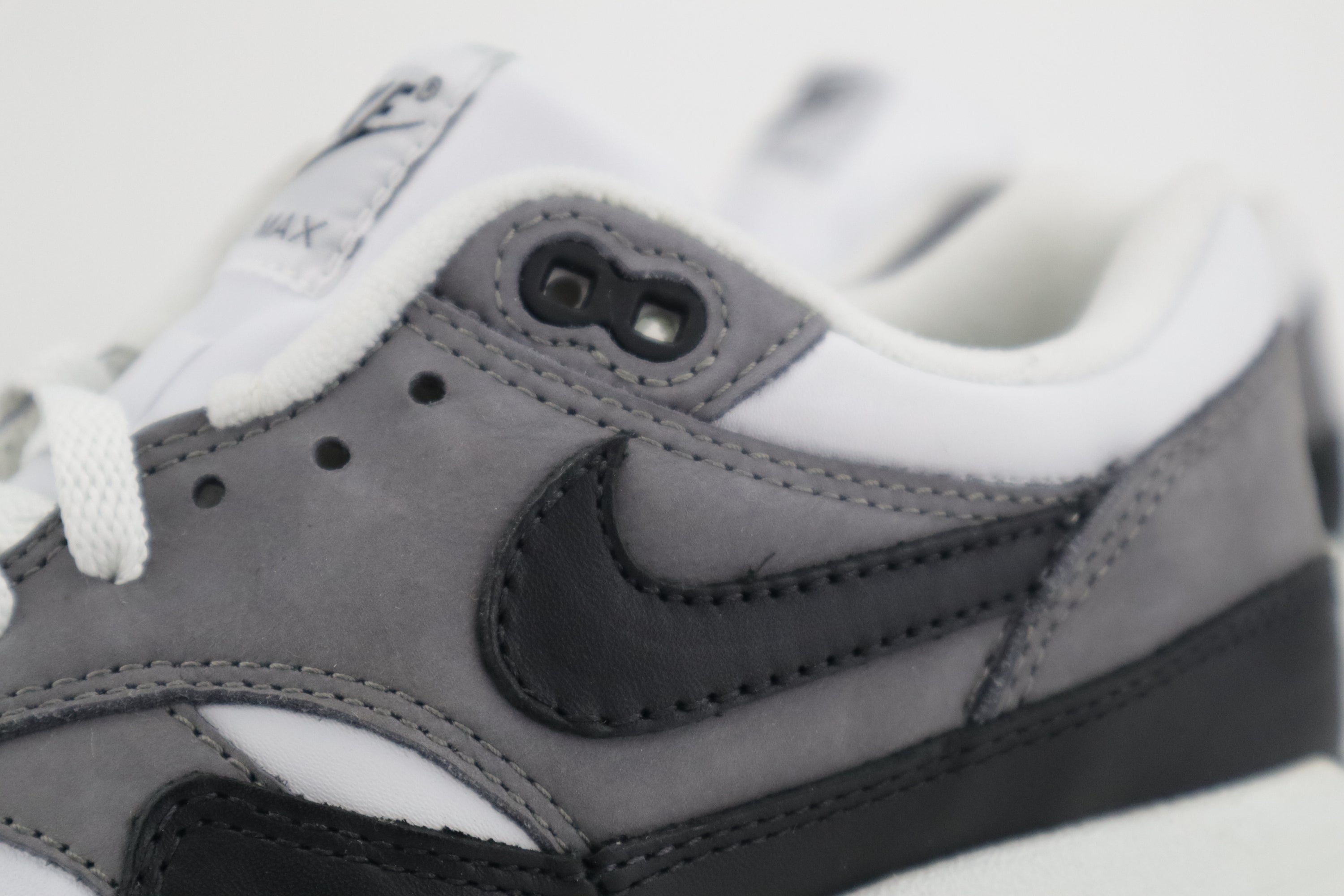 AIR MAX 1 "GRAPHITE"