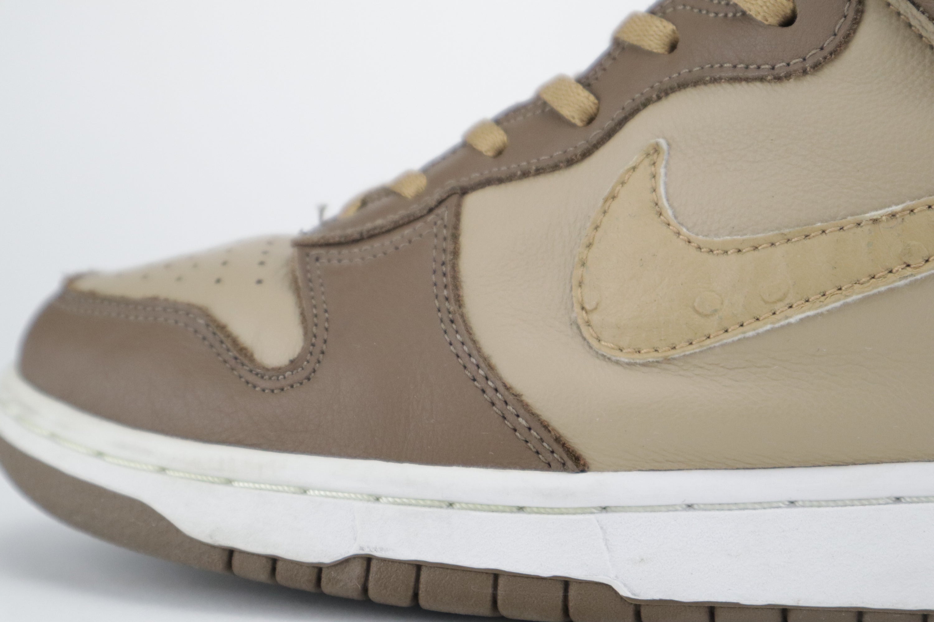 DUNK HIGH PLUS B "STUSSY"