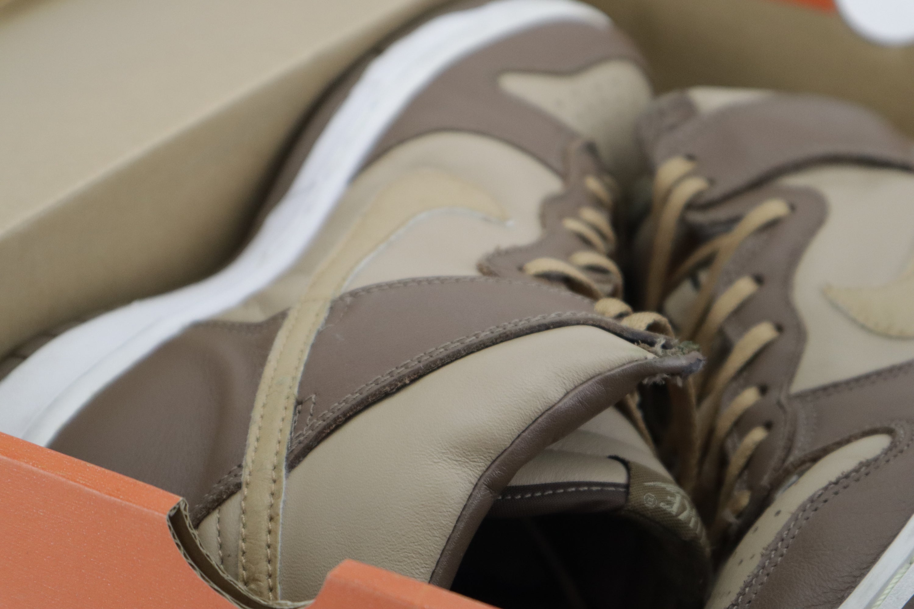 DUNK HIGH PLUS B "STUSSY"