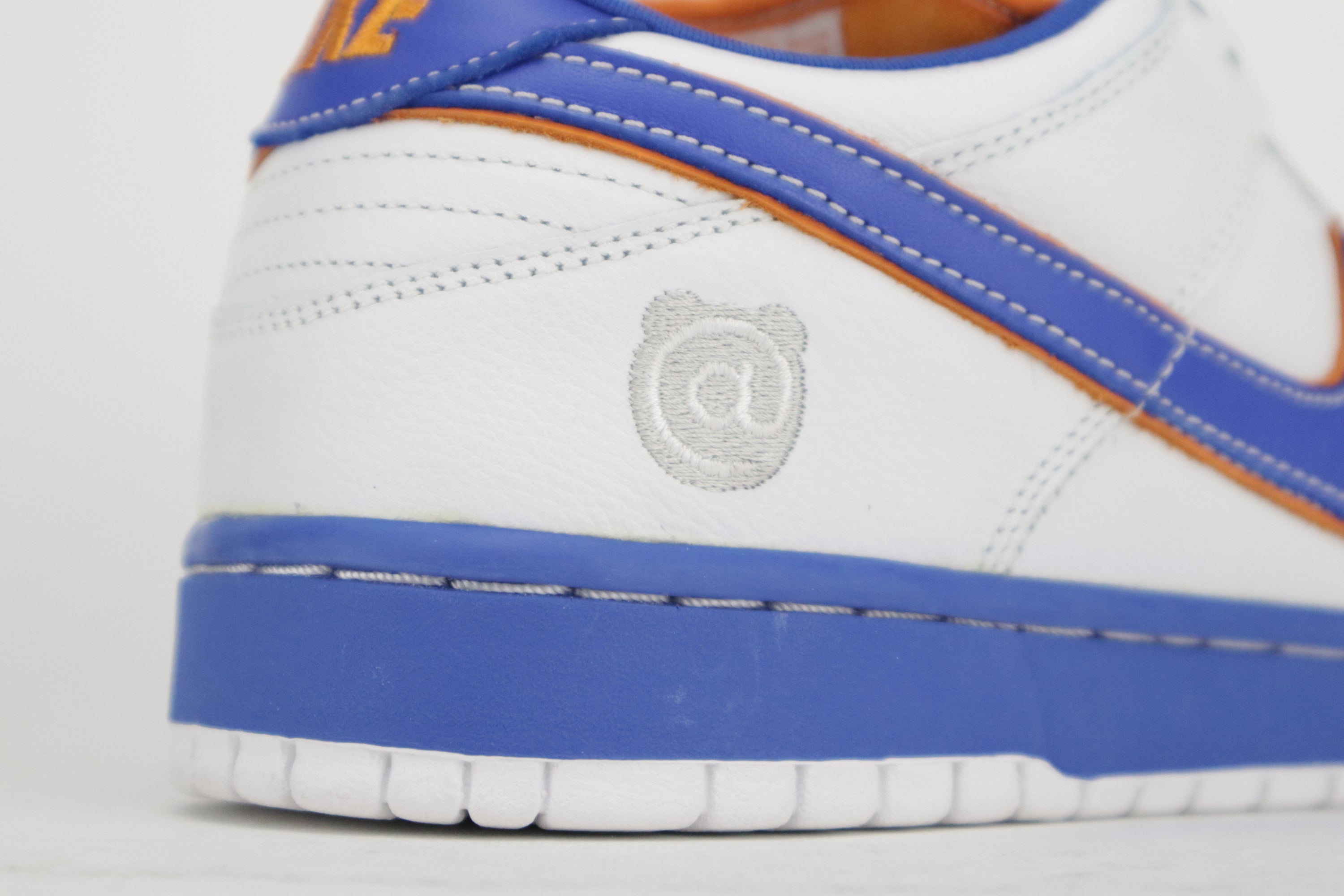 DUNK LOW PRO SB "MEDICOM 1"
