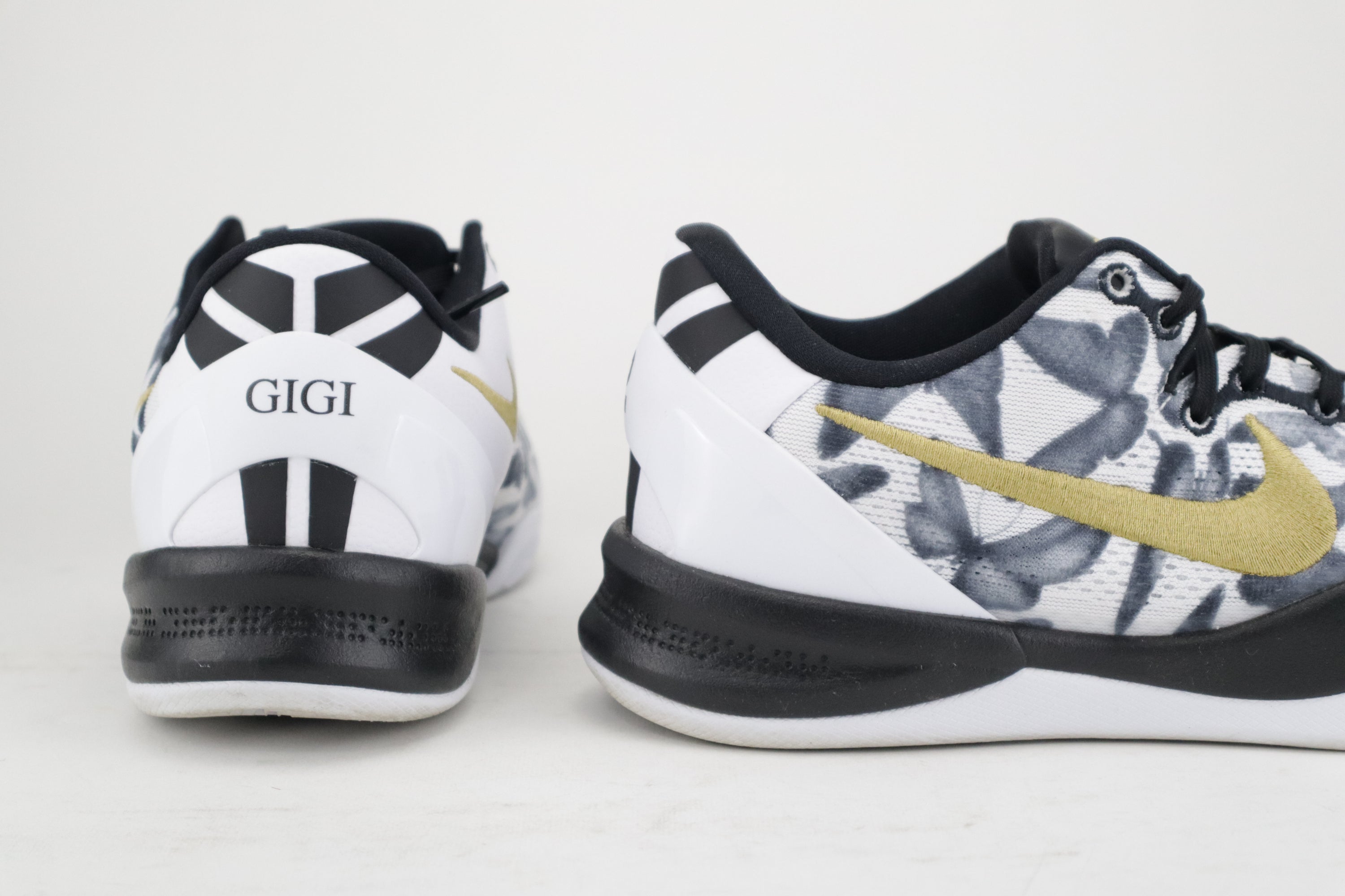 KOBE VIII PROTRO "GIGI"