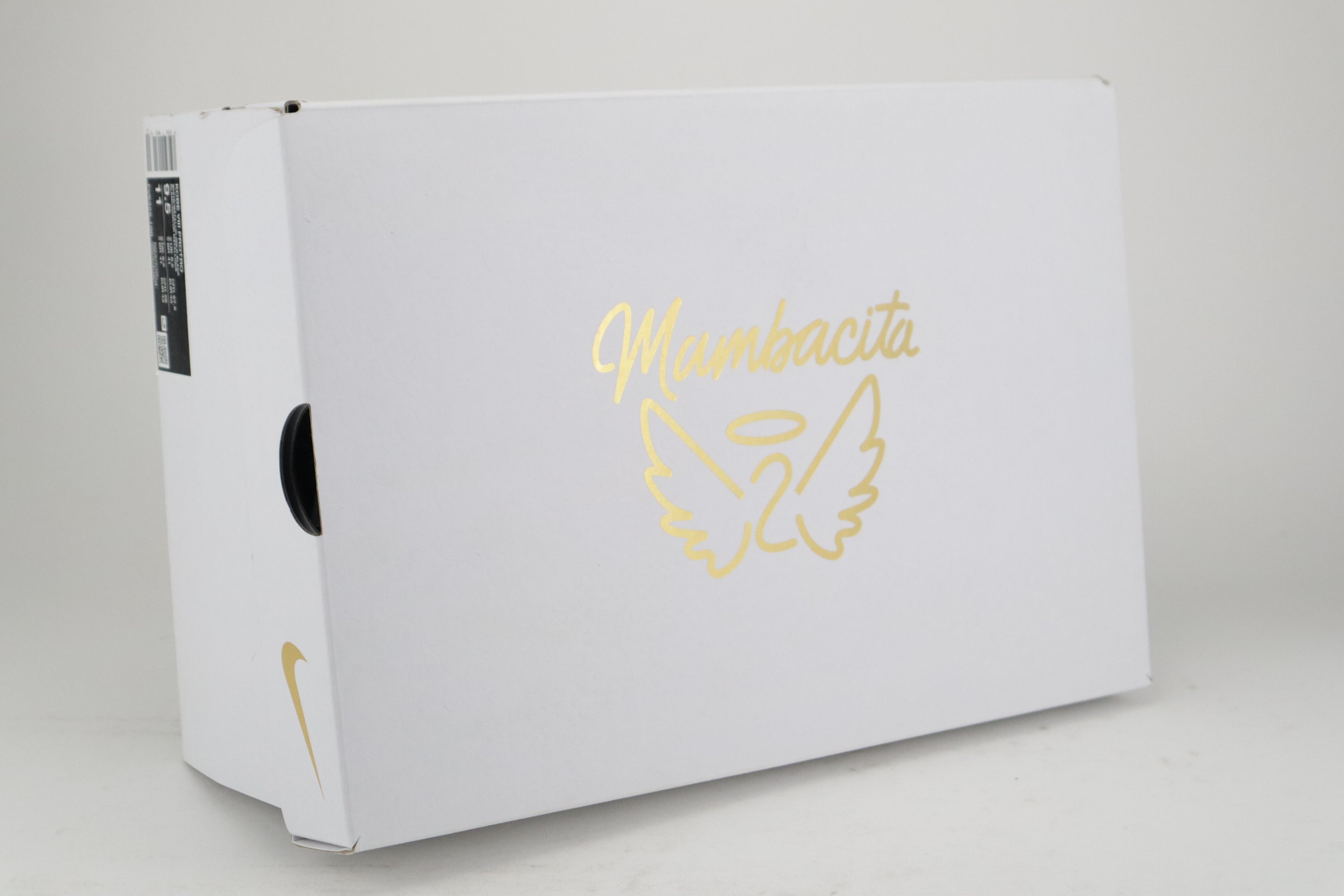 KOBE VIII PROTRO "GIGI"