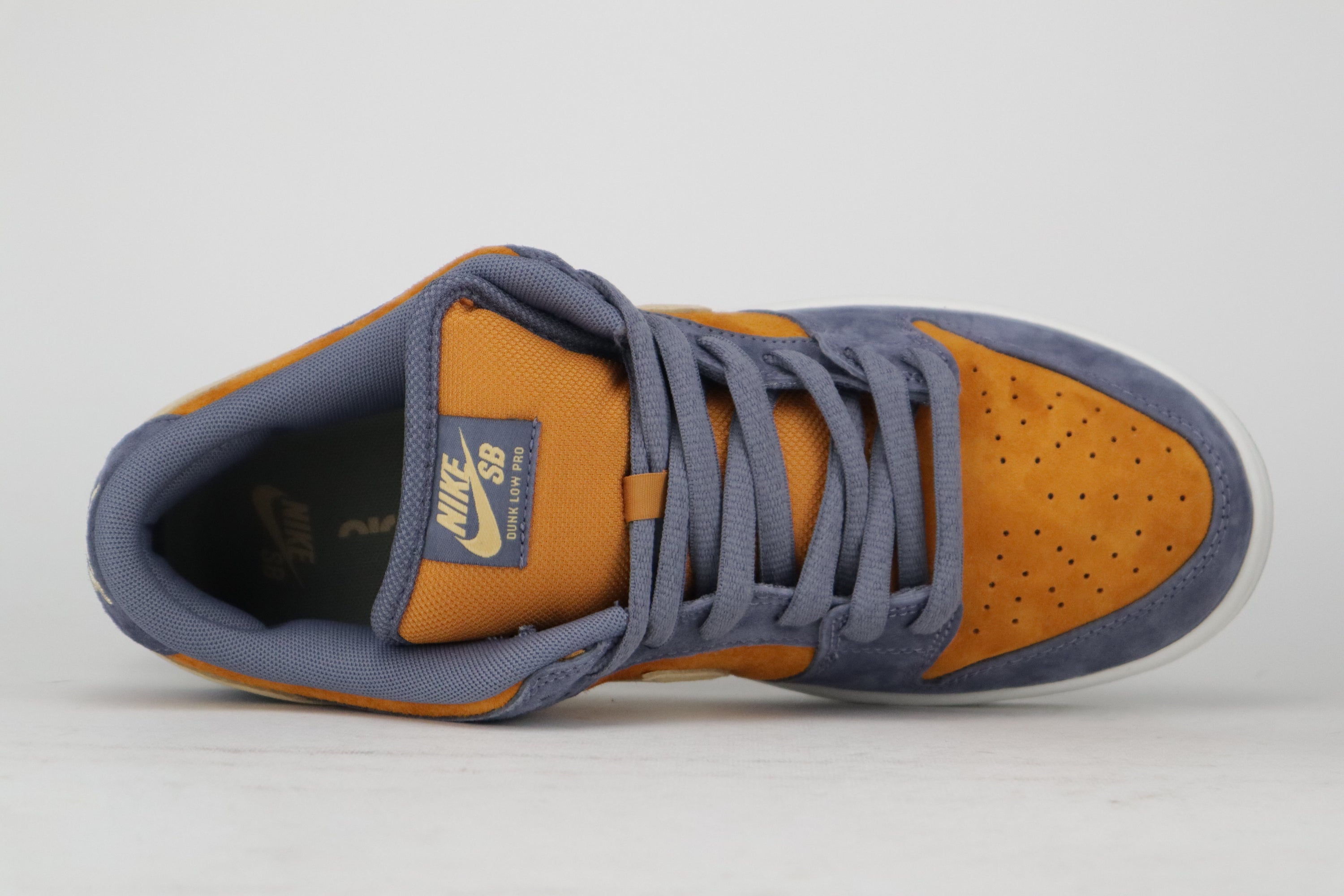 DUNK LOW PRO SB "CARBON SESAME"