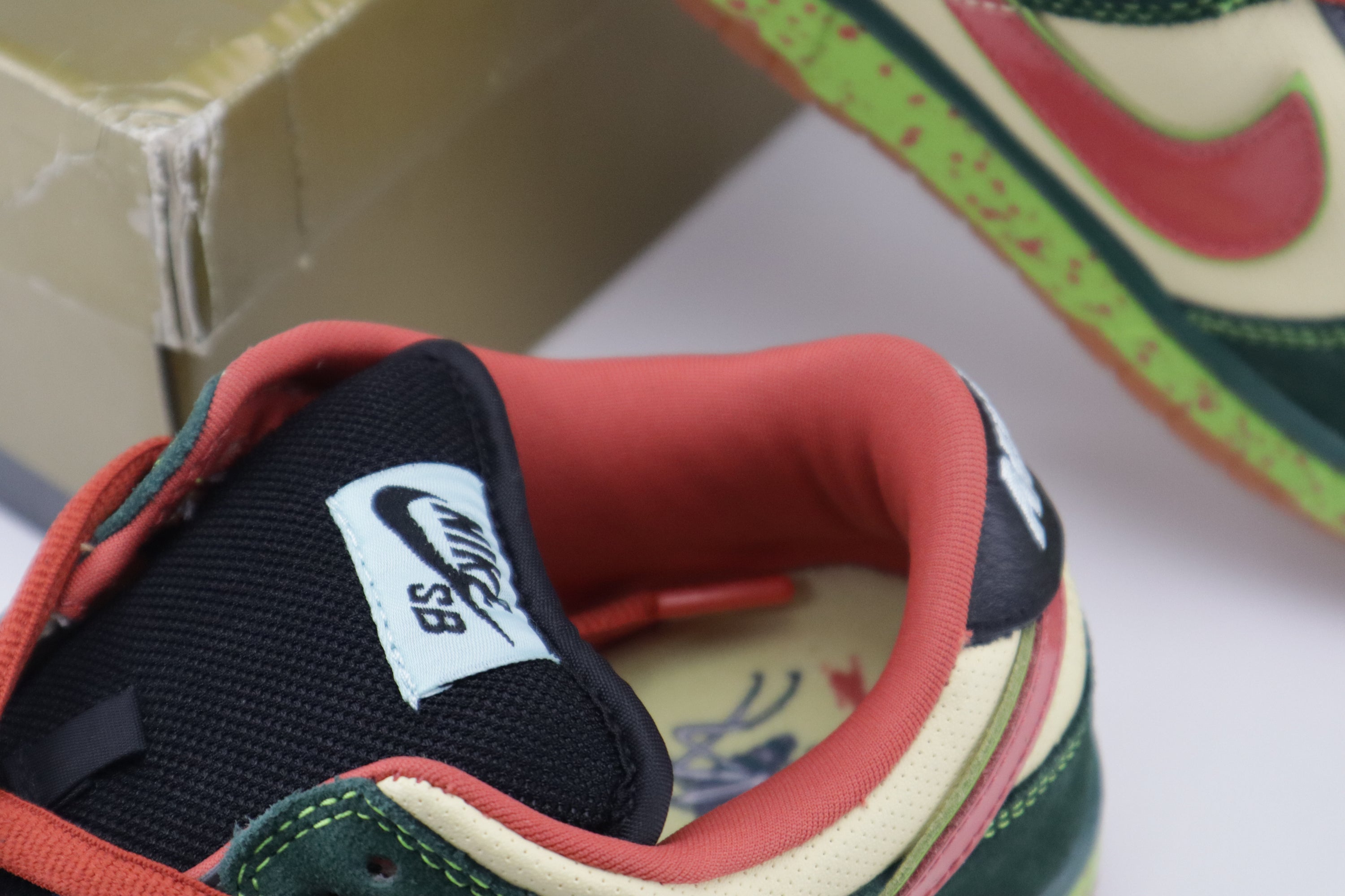 DUNK LOW PREMIUM SB "MOSQUITTO"