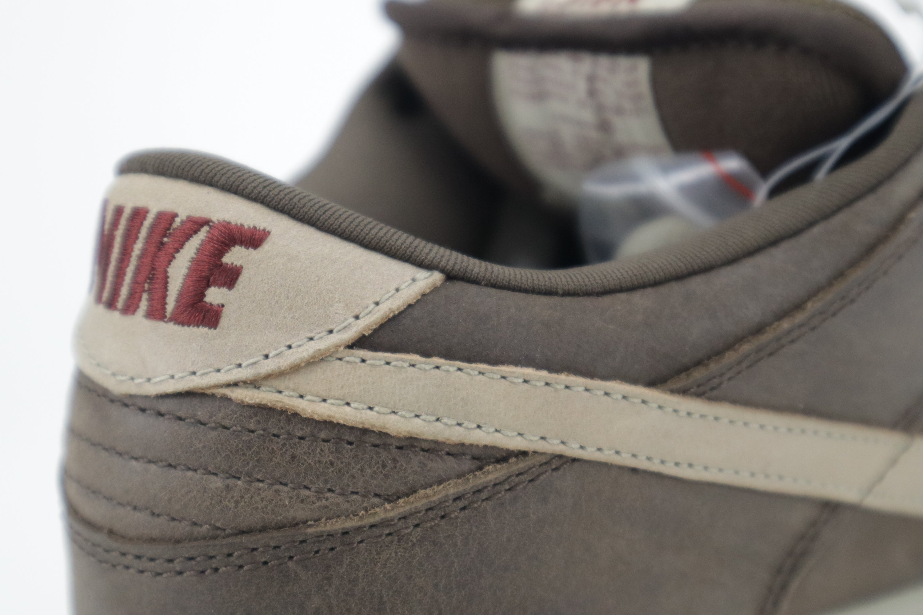 DUNK LOW PRO SB "MOCHA"