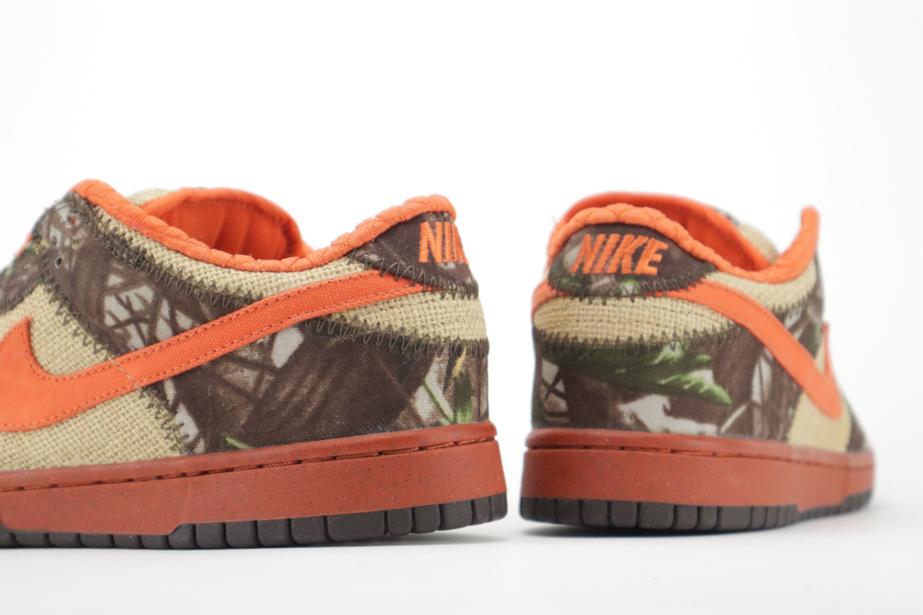 DUNK LOW PRO SB "REESE FORBES / HUNTER"