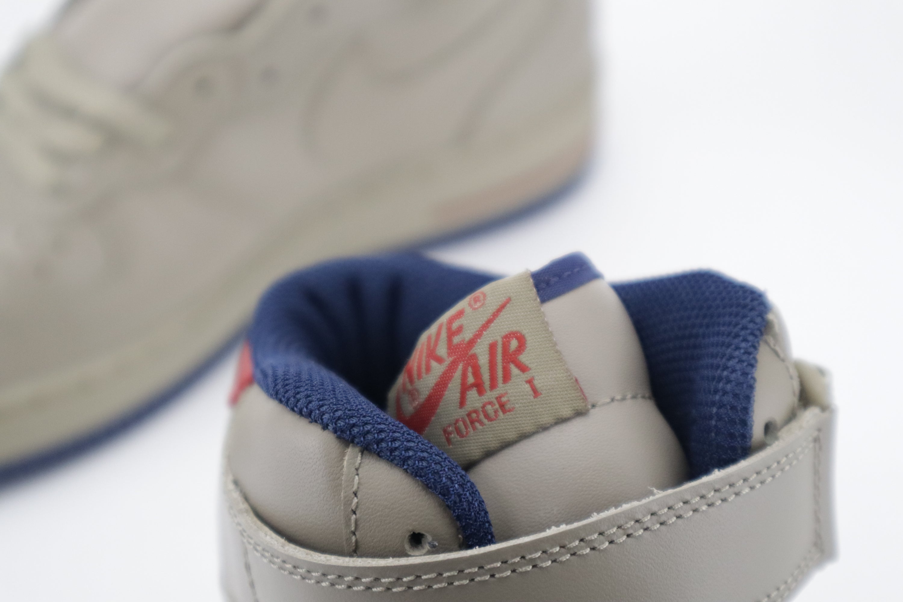 AIR FORCE 1 MID "TUSKEGEE"