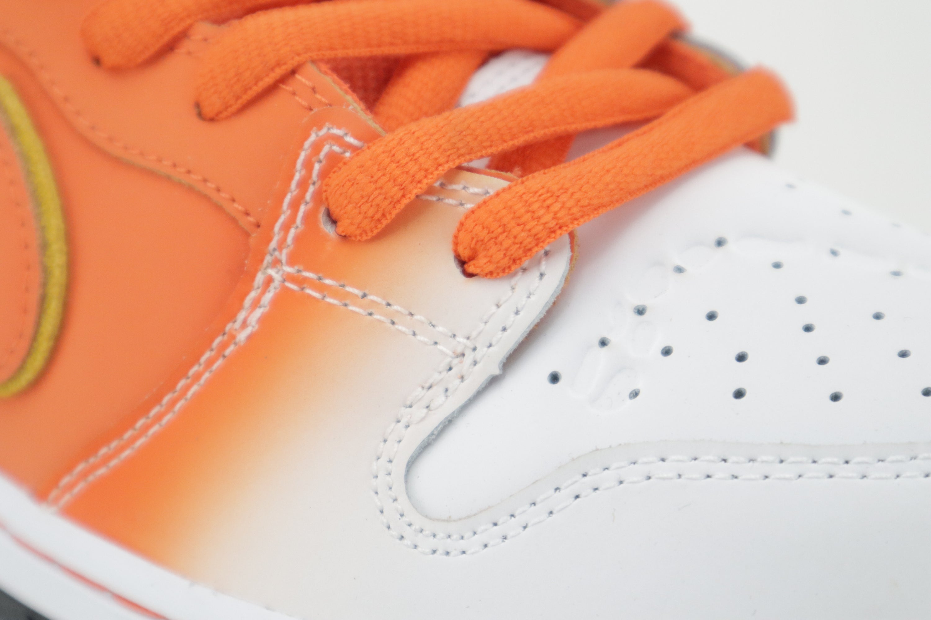 DUNK HIGH PRO SB "SWEET TOOTH"