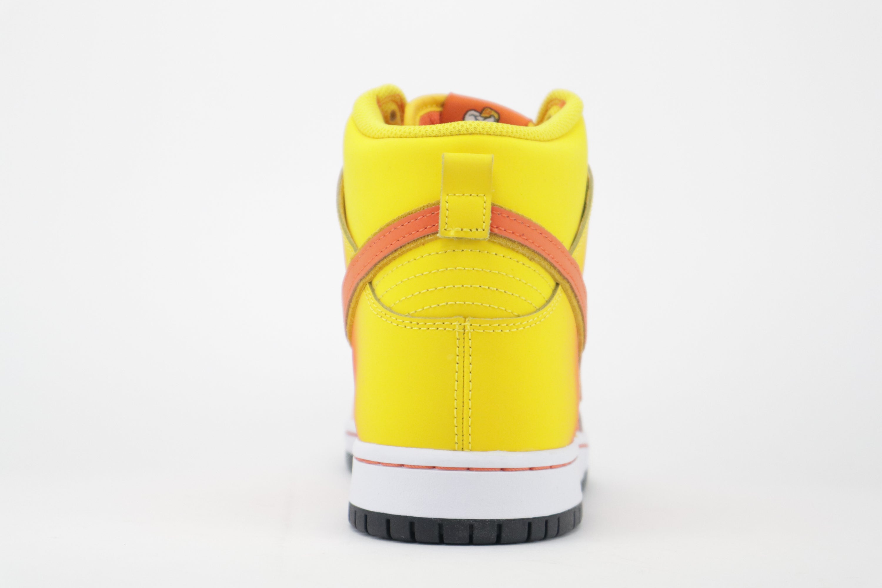 DUNK HIGH PRO SB "SWEET TOOTH"