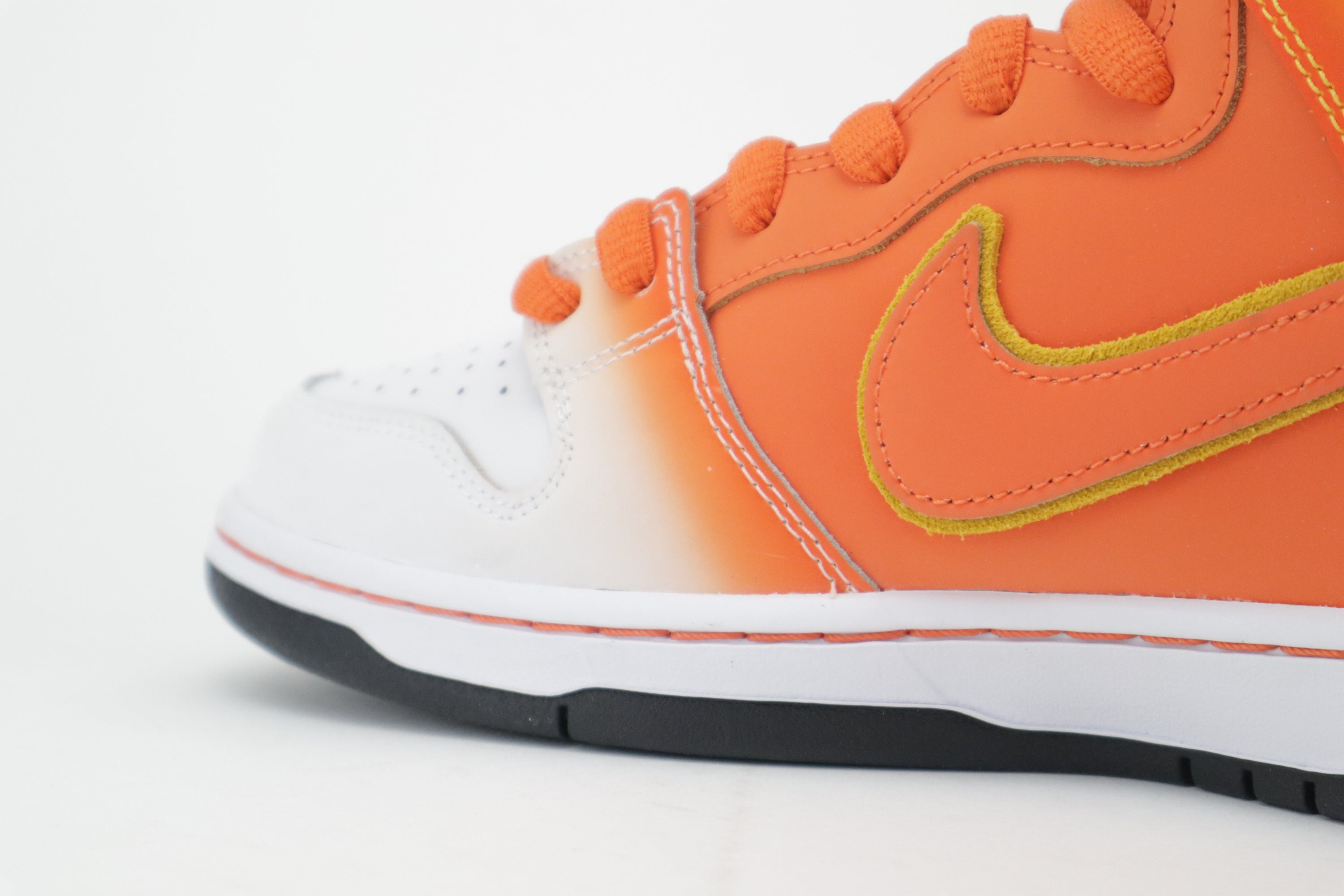 DUNK HIGH PRO SB "SWEET TOOTH"