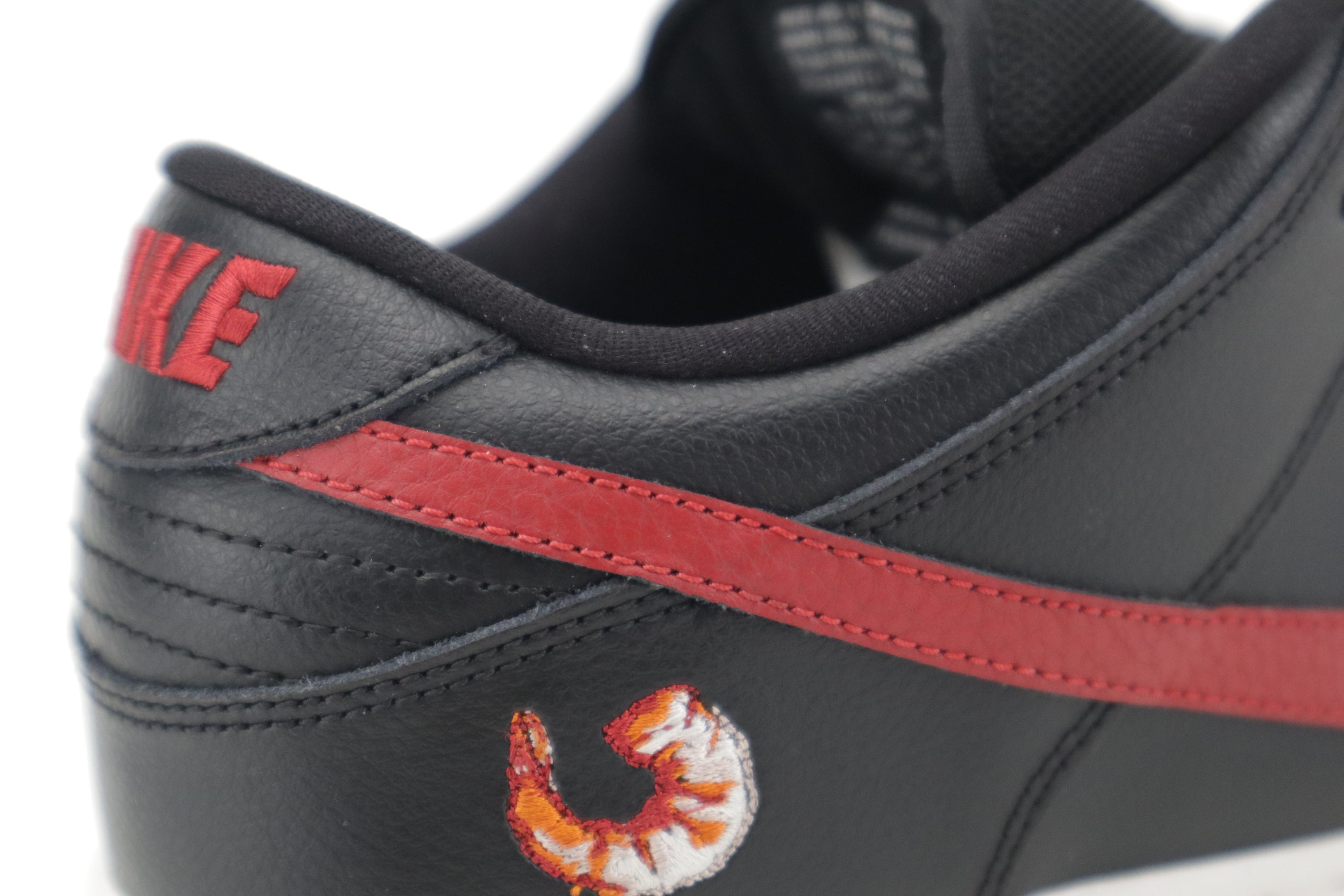 DUNK LOW PREMIUM SB "SHRIMP"