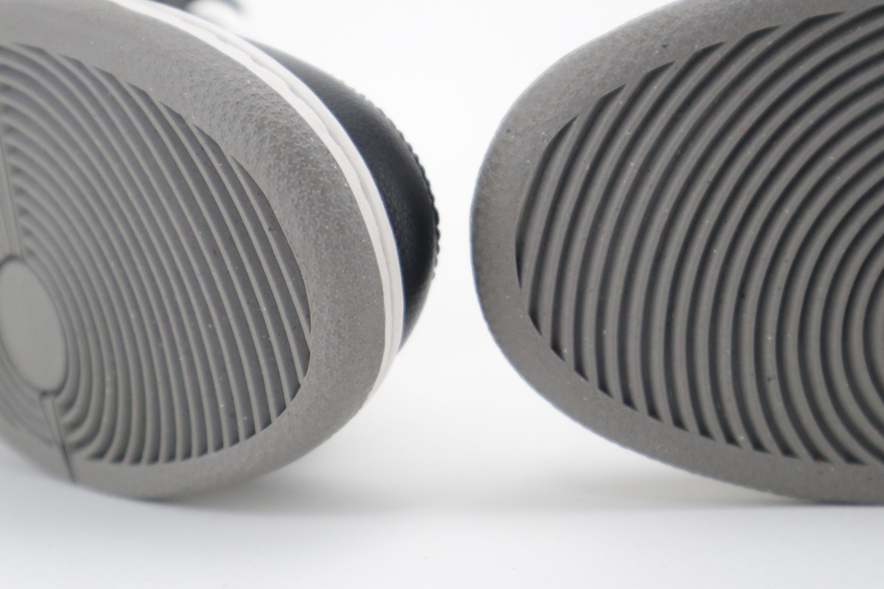 DUNK LOW PREMIUM SB "SHRIMP"