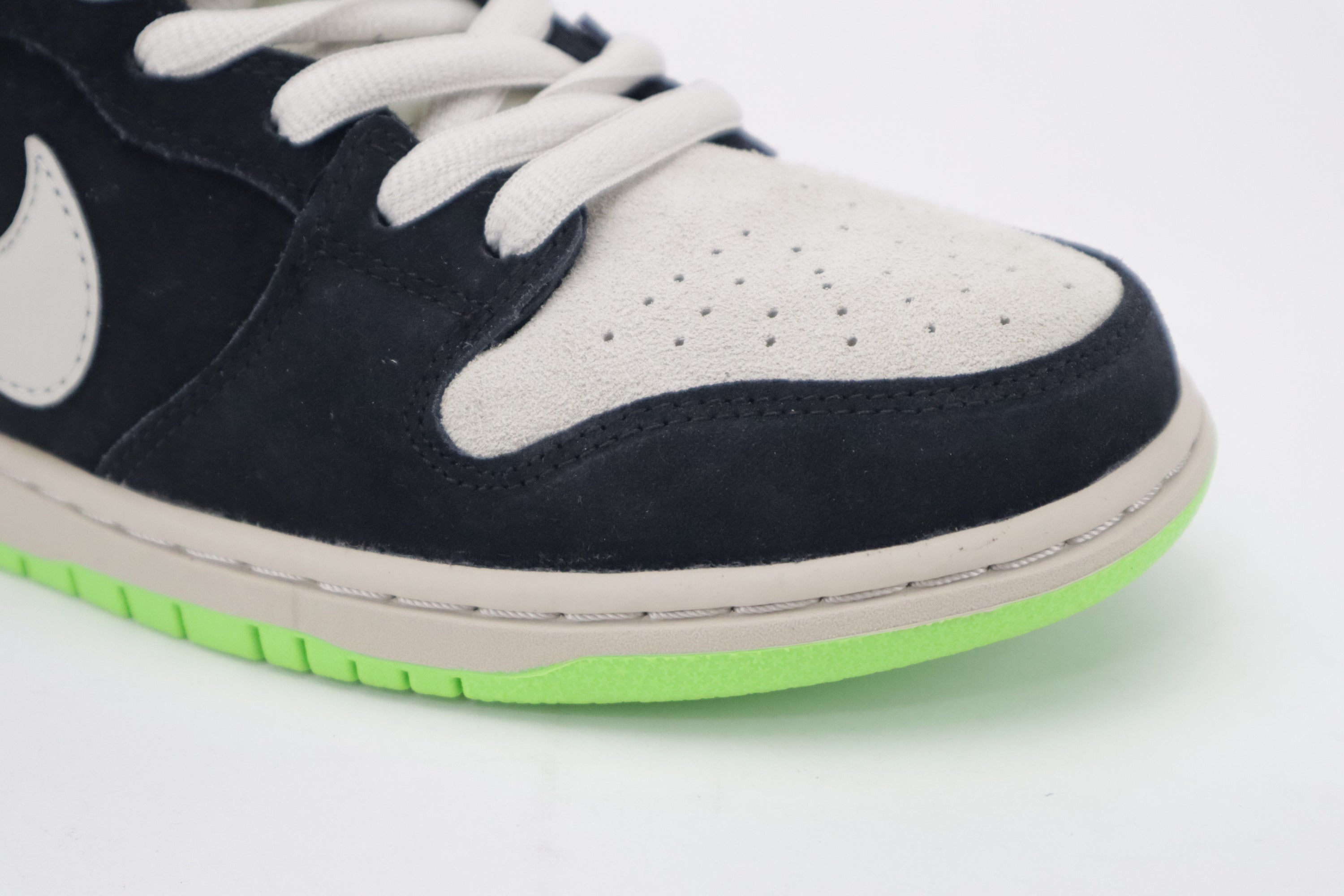 DUNK HIGH PREMIUM SB "SEND HELP 2"