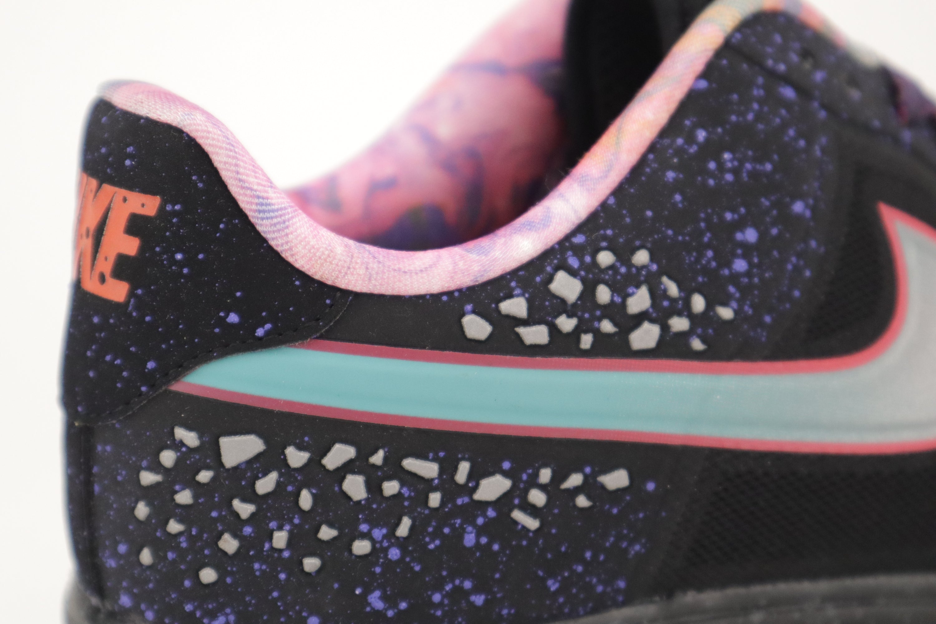 AIR FORCE LUNAR 1 FUSE PREMIUM QS "AREA 72"